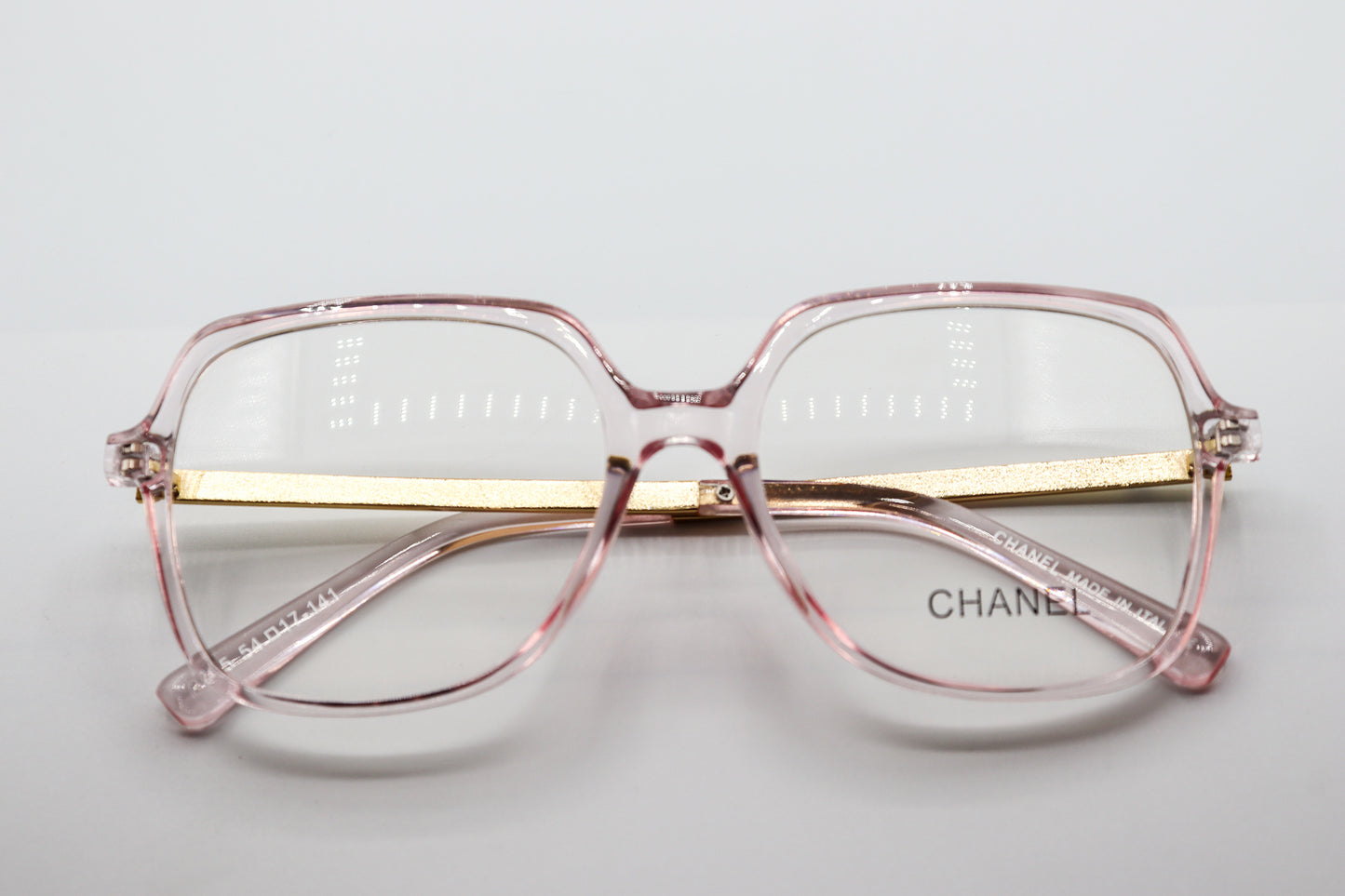 Channel Oversized Translucent Pink - CH3355 image 5