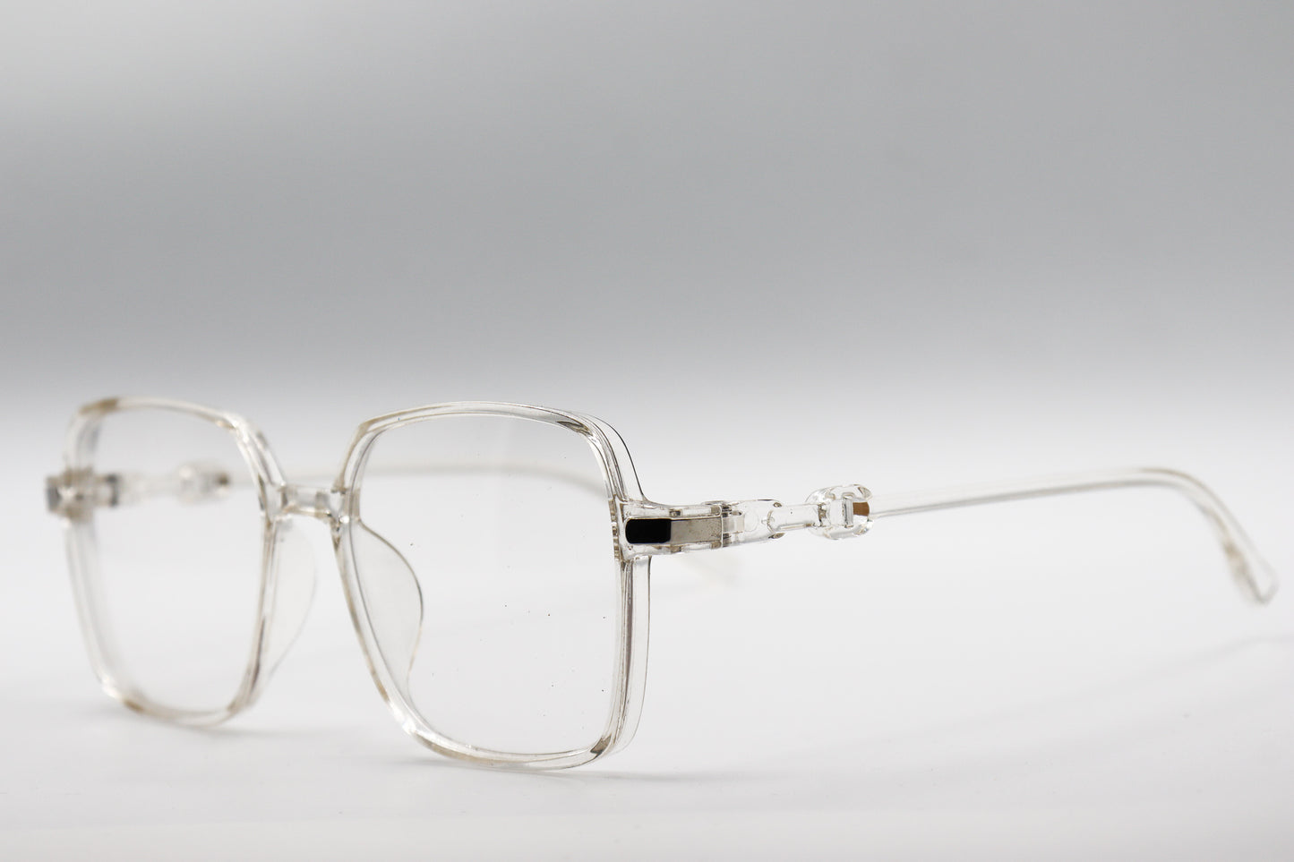 Classy Square Translucent - W0901 image 4