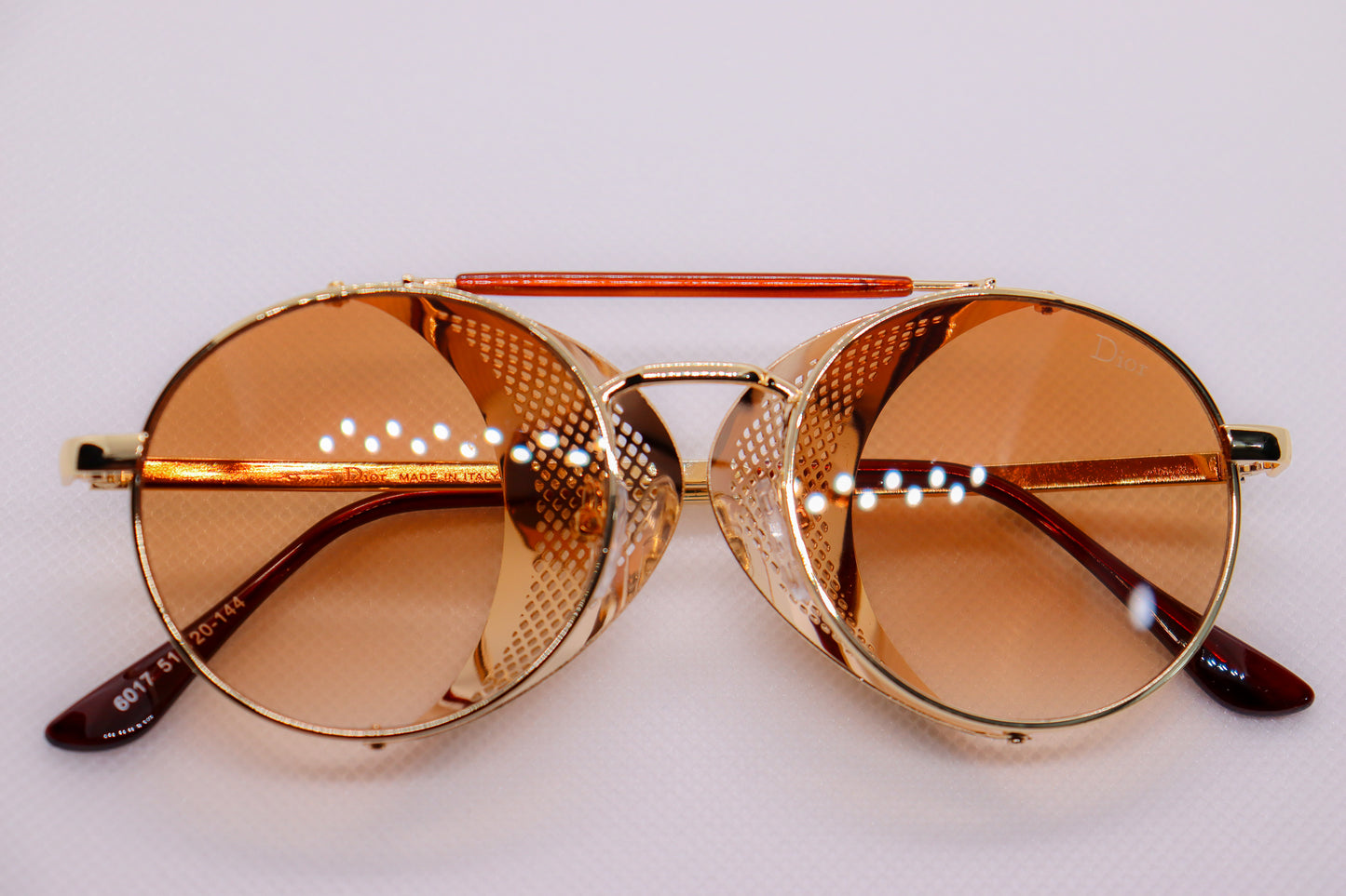 Round Golden Sunglasses - 7565 image 10