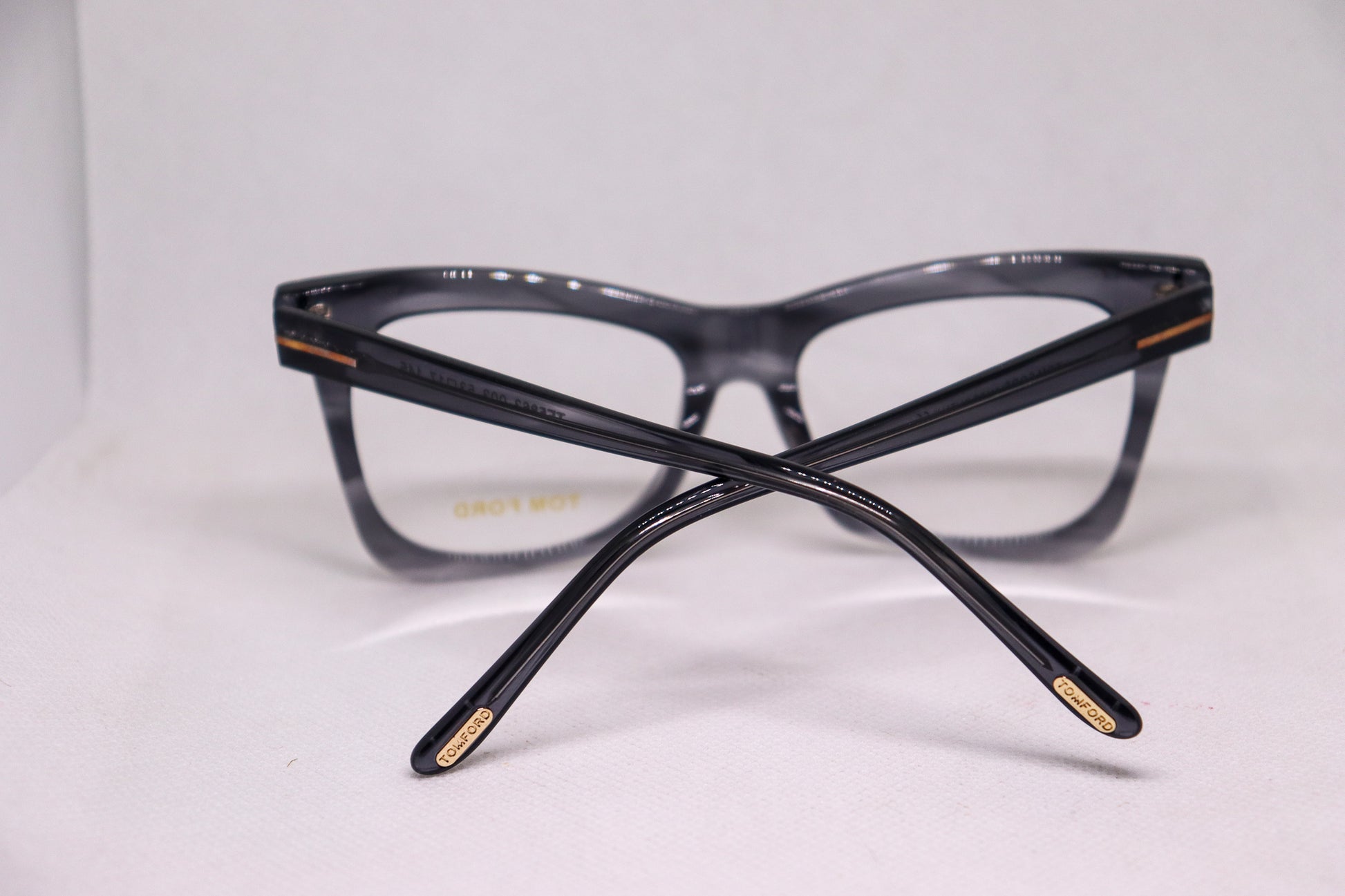 TomFord Winged Grey - TF5863G image 1