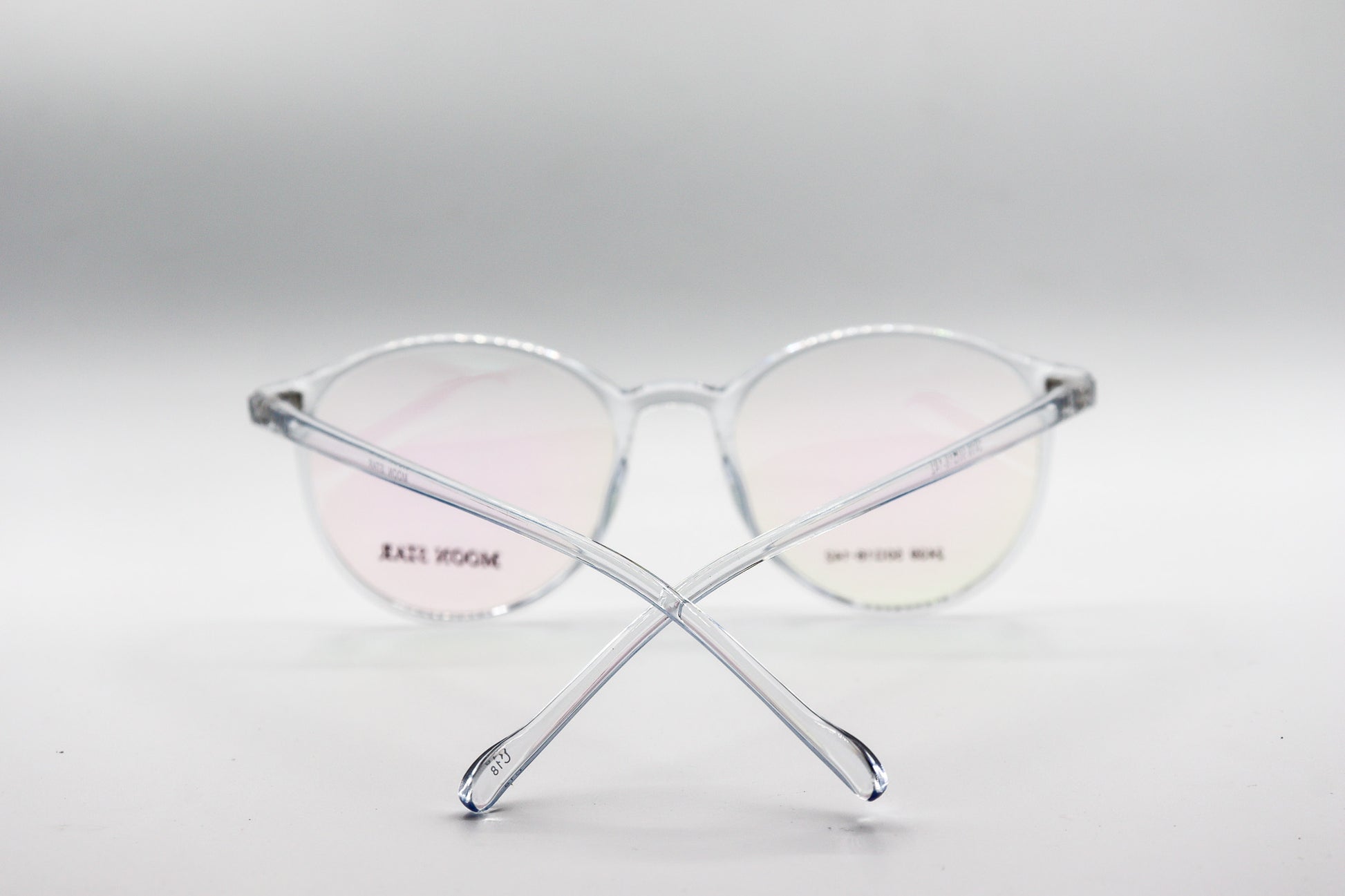 Round Translucent -2439 image 1