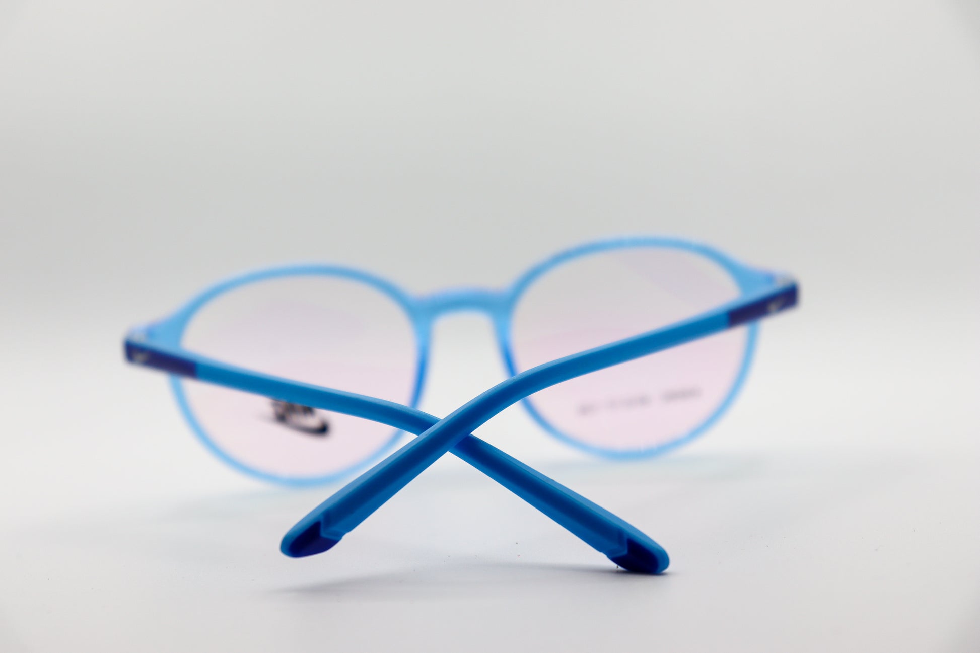 Round Blue Kids Frame - 909C image 2