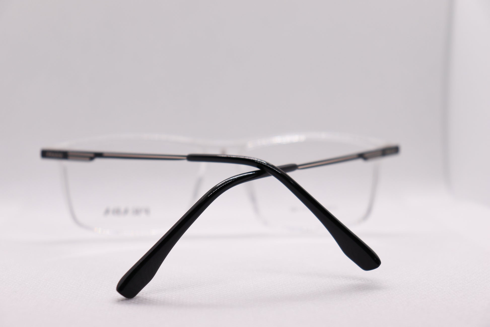 Transparent Classic - 5379 image 4