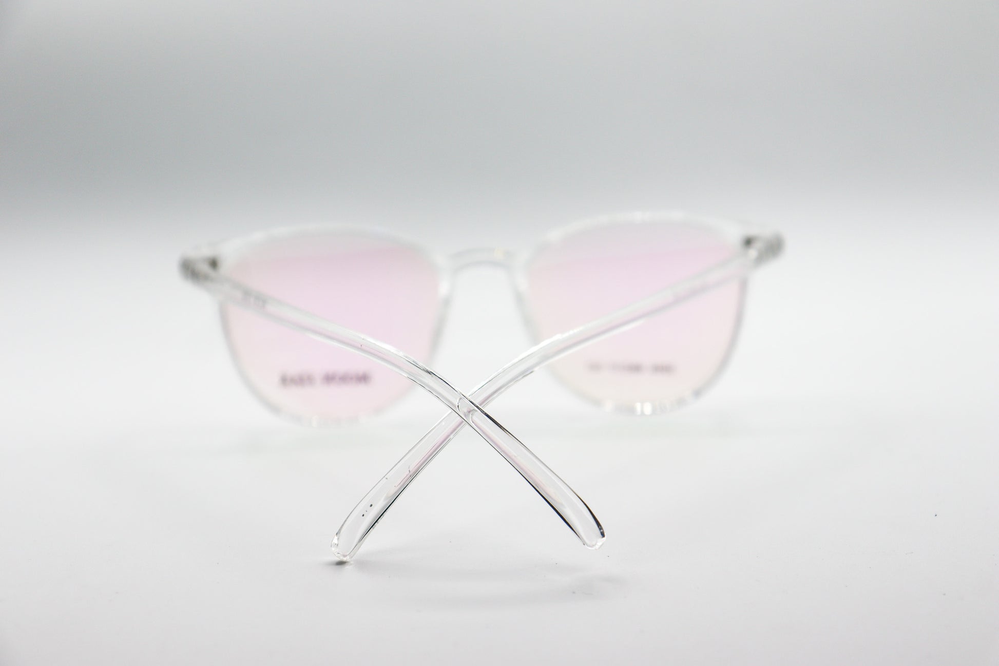 Classy translucent-3204 image 1