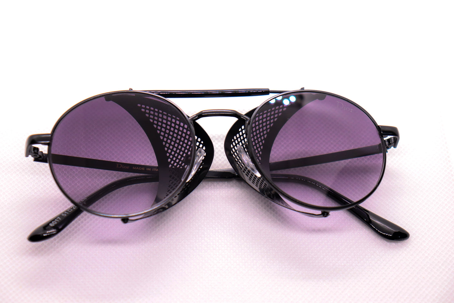 Round Black Sunglasses - 7565 image 10