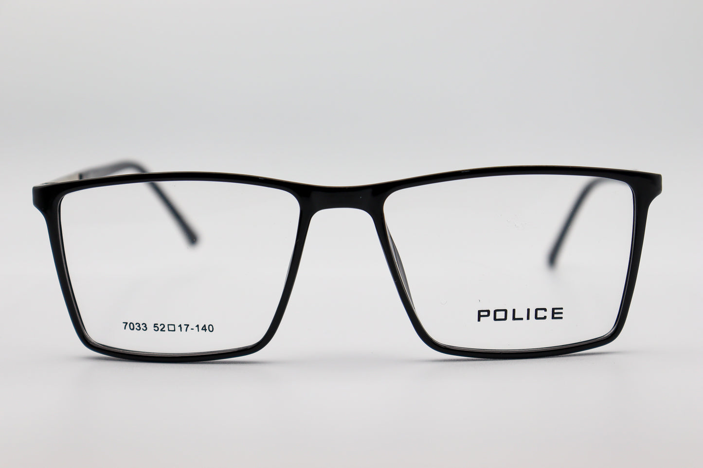 Black 7033 image 0
