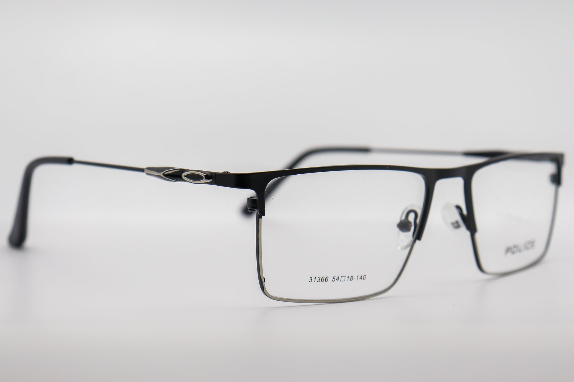 Sleek Black & Silver -31366S image 3
