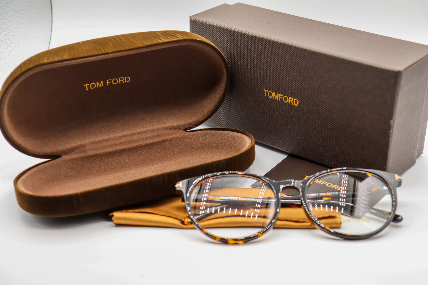 Tom Ford Round Tiger-TF5863 image 1