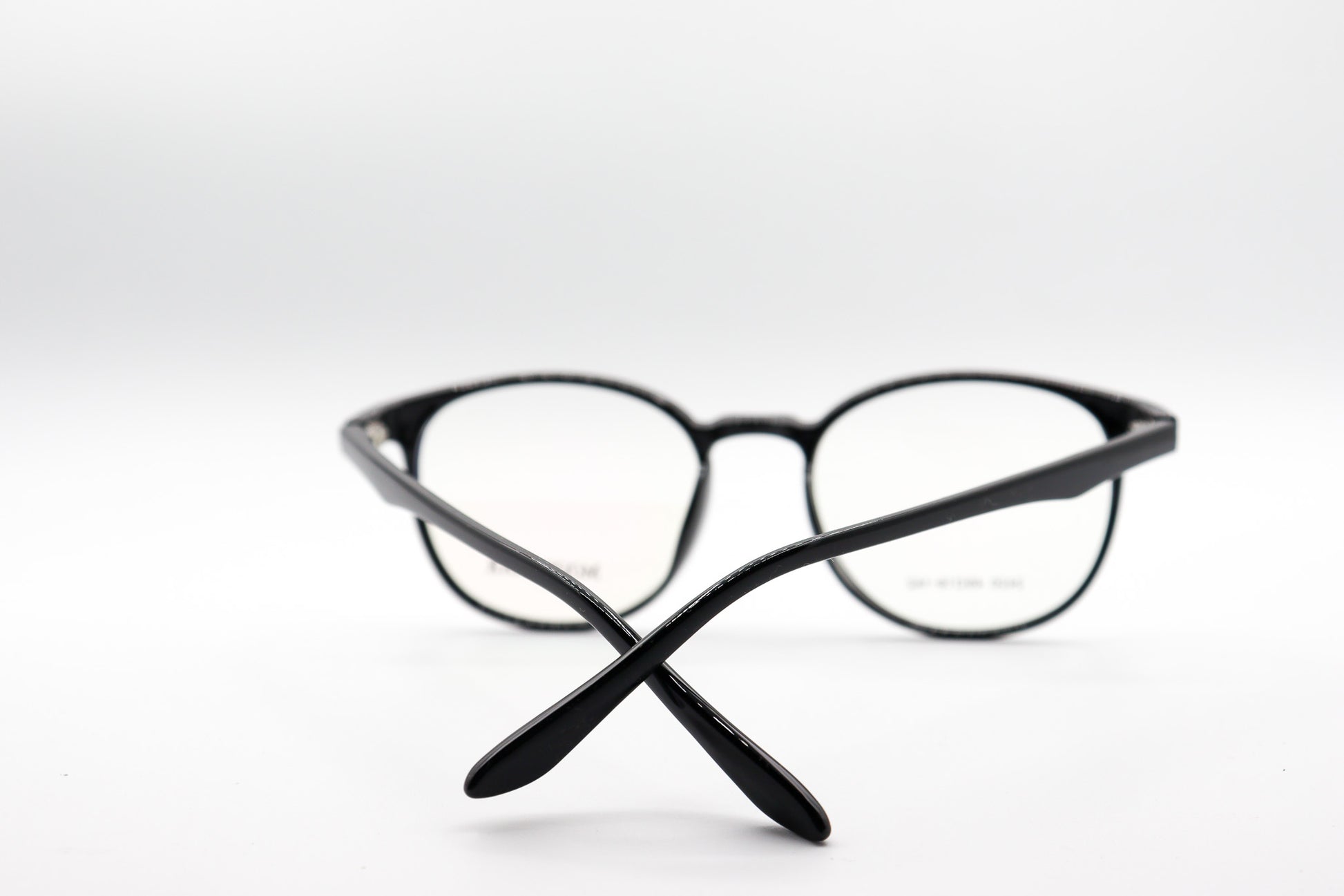 Classic Black - CH2420 image 1