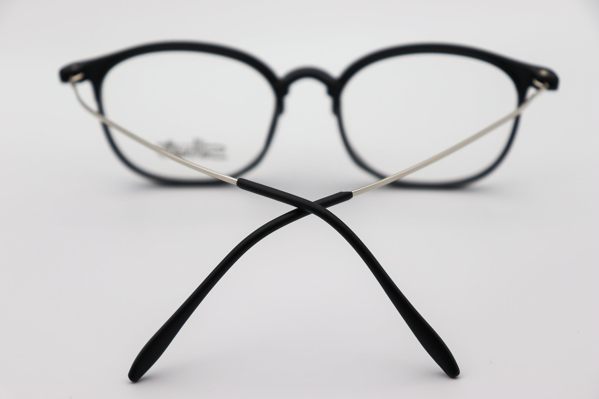 Black With Metal Sides-2124 image 3