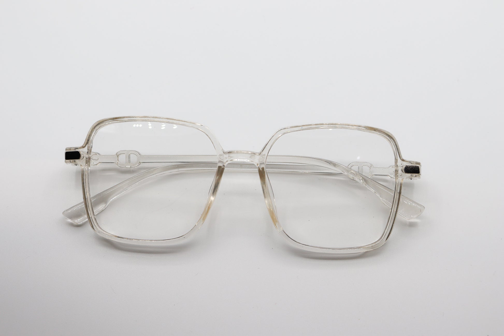 Classy Square Translucent - W0901 image 1