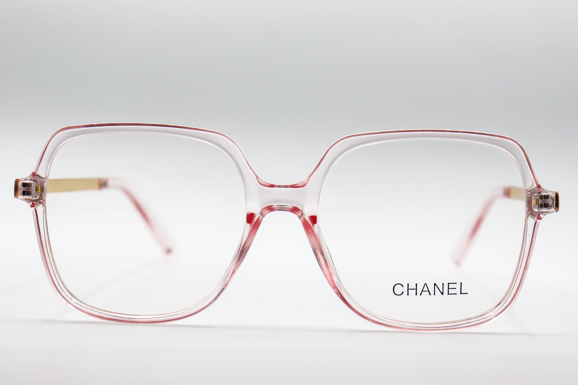 Channel Oversized Translucent Pink - CH3355 image 0