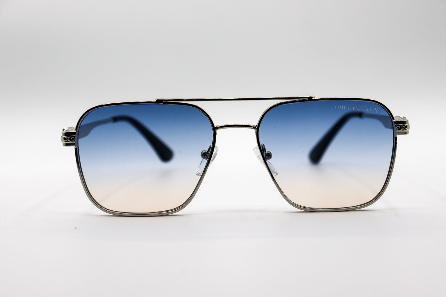 Louis Vuitton Double Bridge Grey-1121 image 0