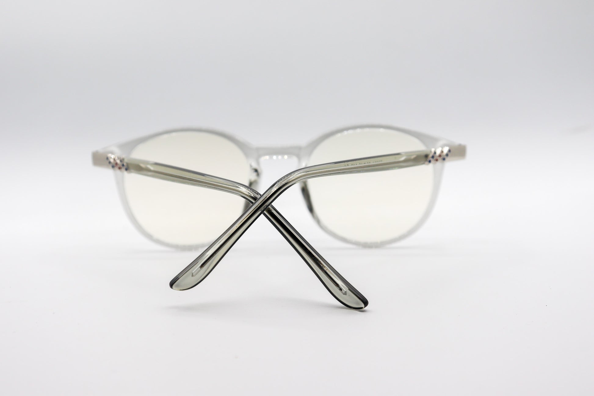 Round Translucent Grey-T2001 image 1