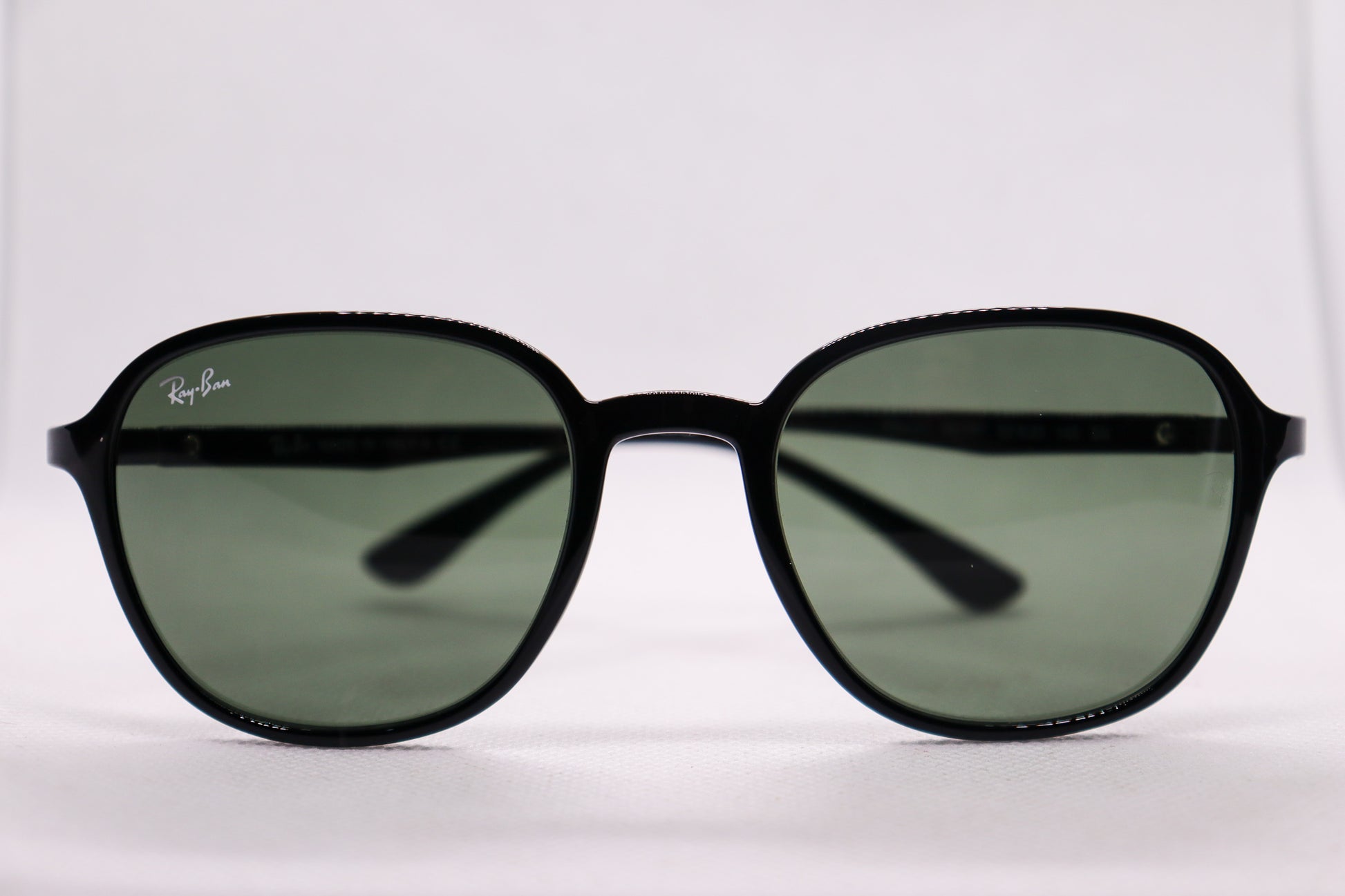 RayBan Round Black & Green - RB4341 image 3