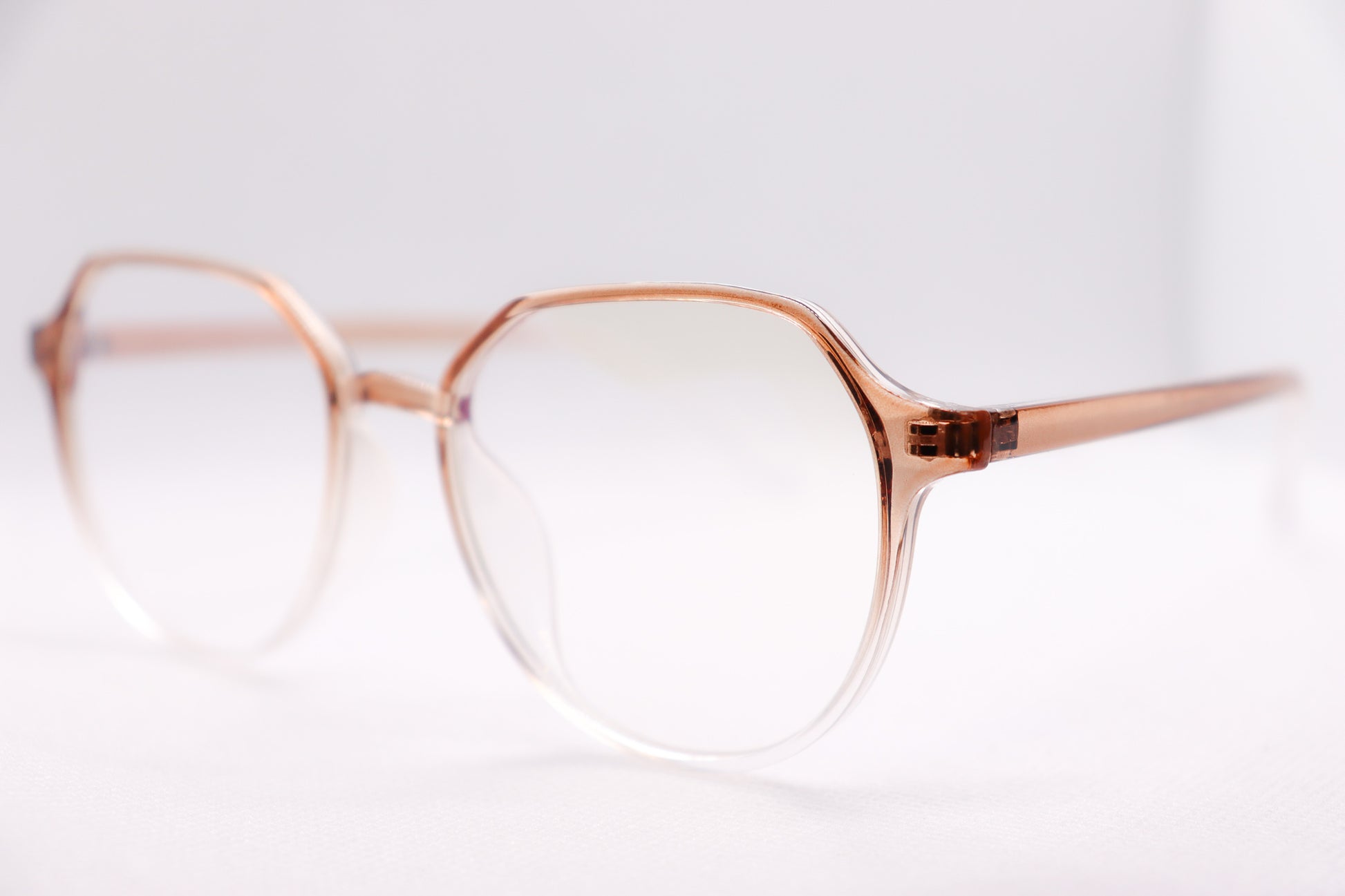 Clear Brown Gradient - BlueCut Eyeglasses - 9791 image 2