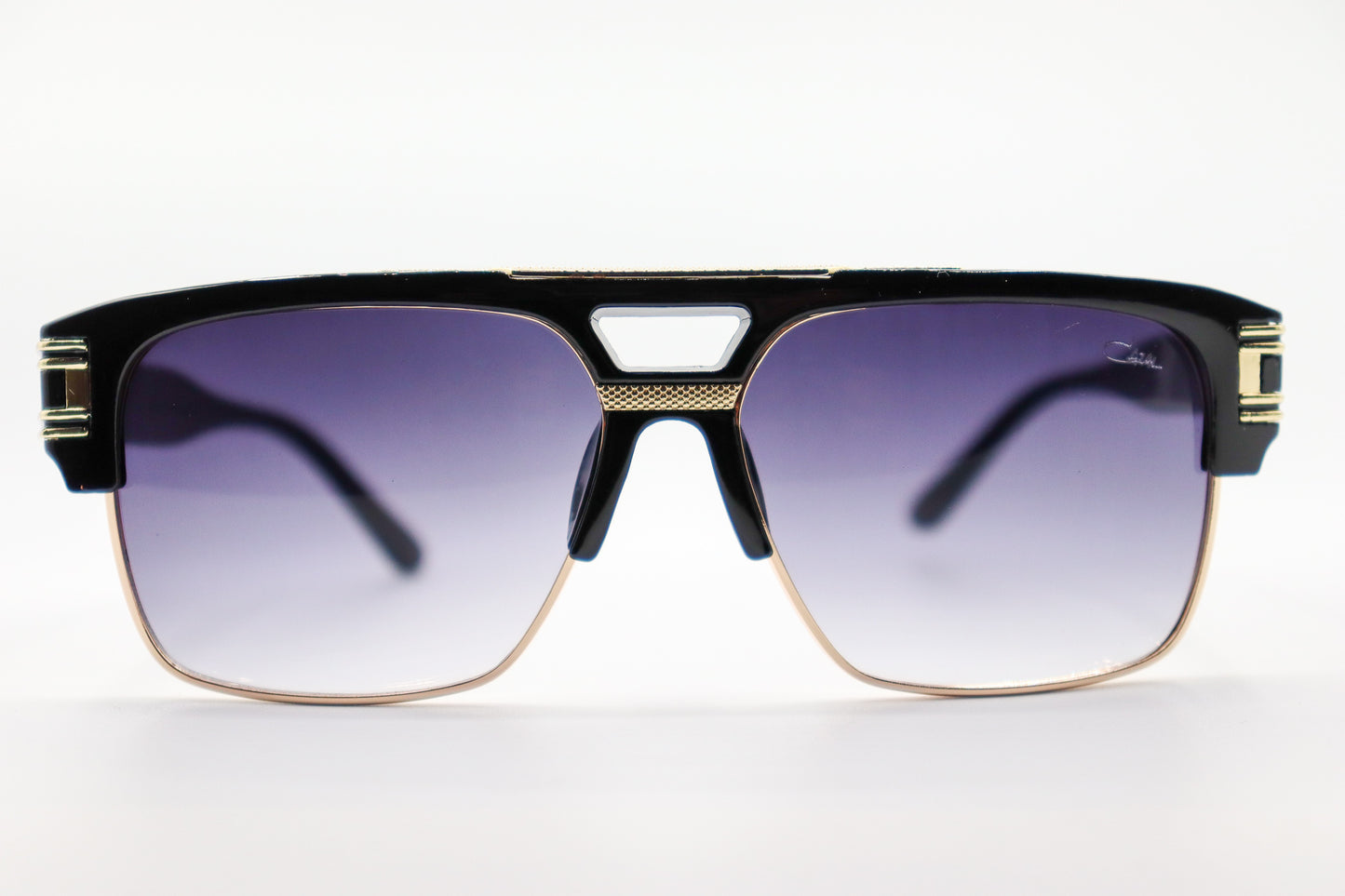 Black & Gold-97213 image 0