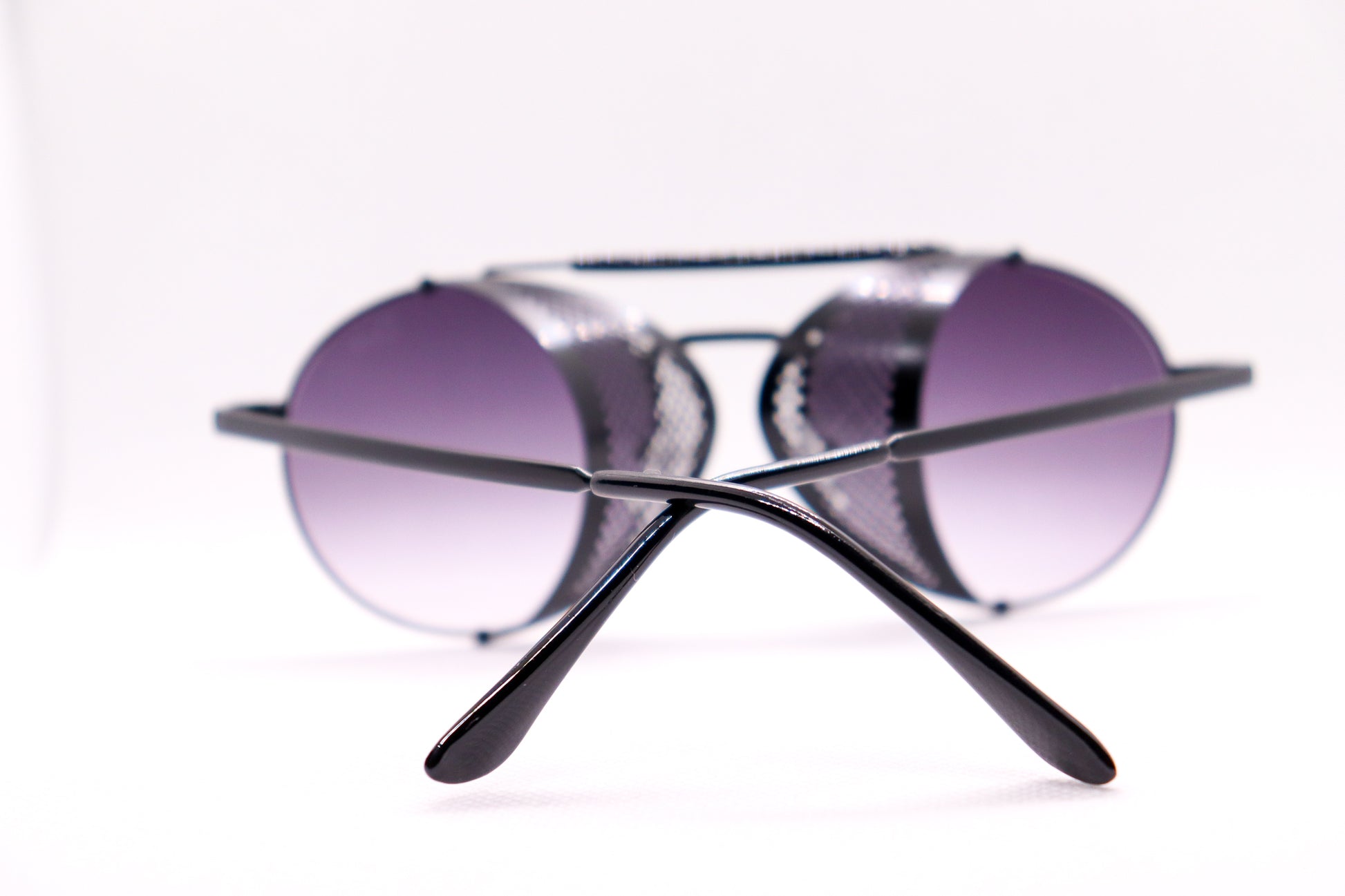 Round Black Sunglasses - 7565 image 8