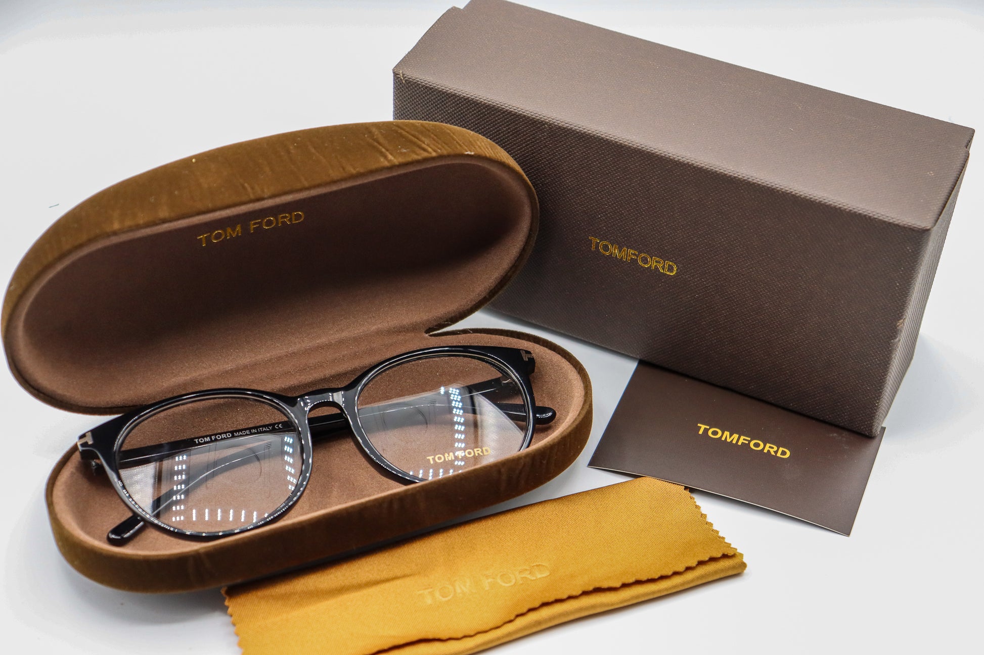 TomFord Round Black-TF5863 image 6