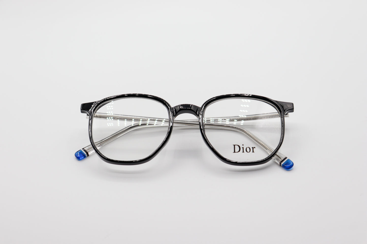 Black-8312 image 1