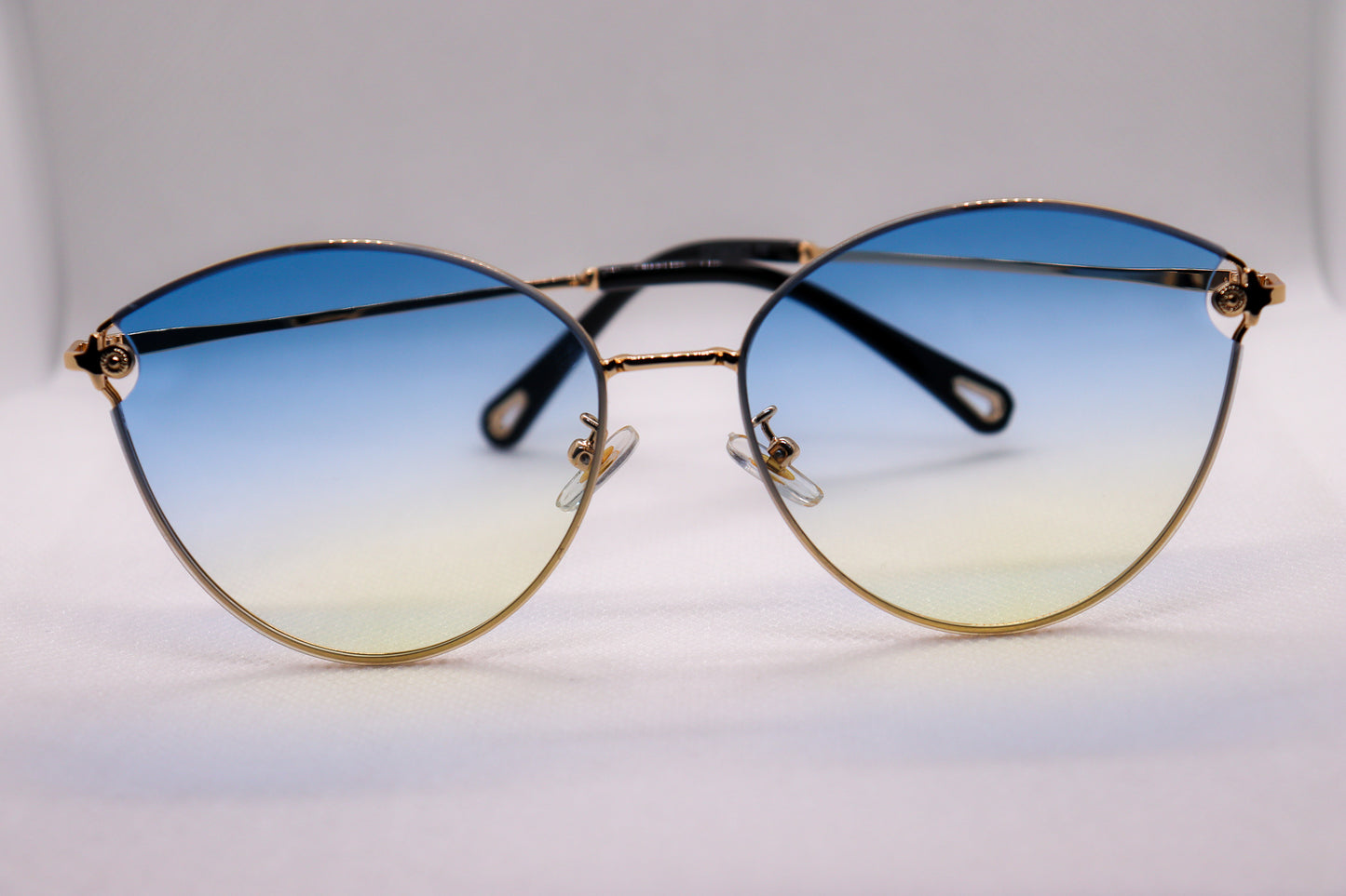 Winged Gradient Blue Sunglasses - 7331 image 5