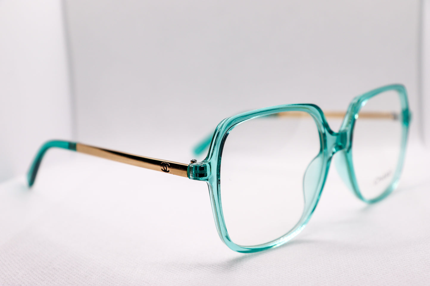 Oversized Translucent Green - 8615 image 2