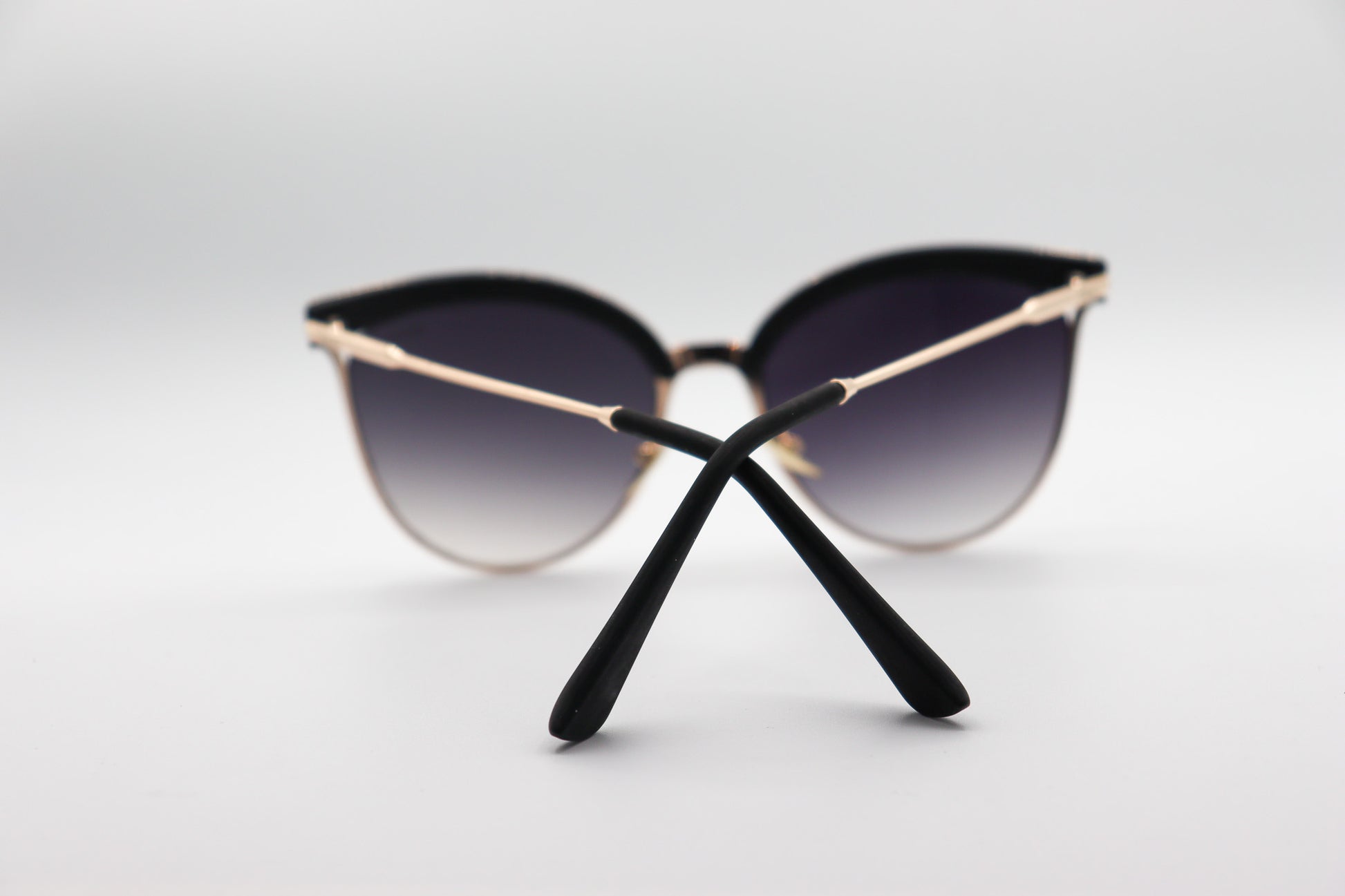 Dior Winged Black-D6001 image 3