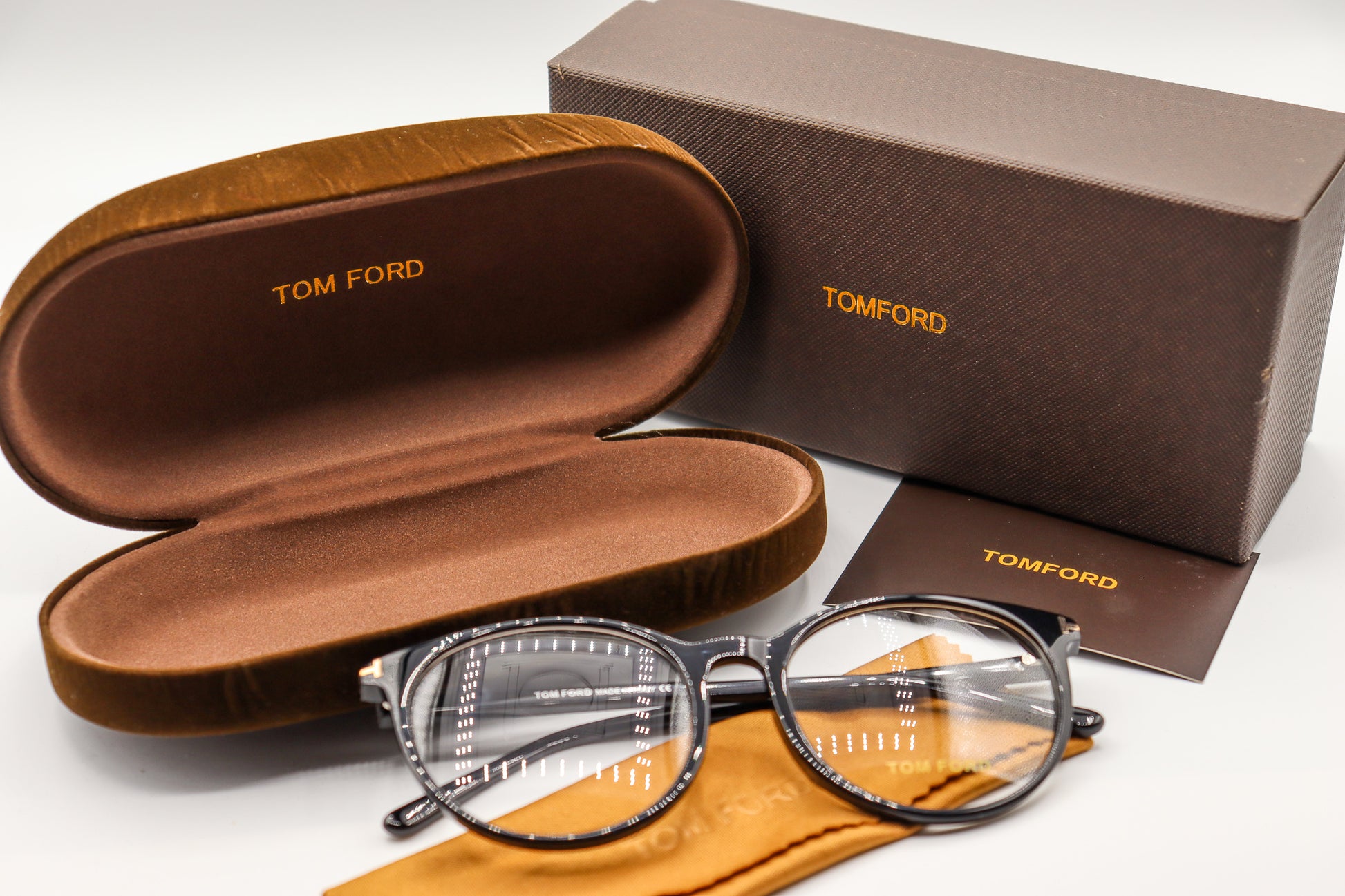 TomFord Round Black-TF5863 image 5