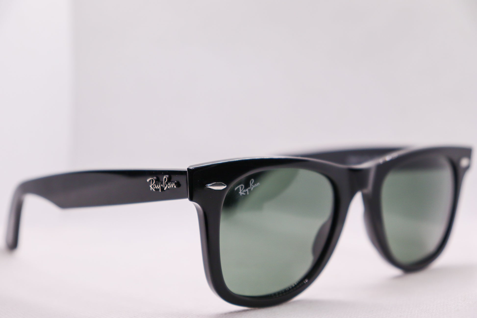 RayBan Wayfarer Classic Black RB2140 image 2