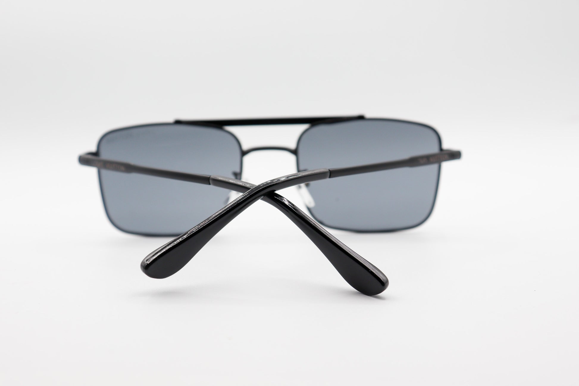 Louis Vuitton Double Bridge Black-5597 image 1