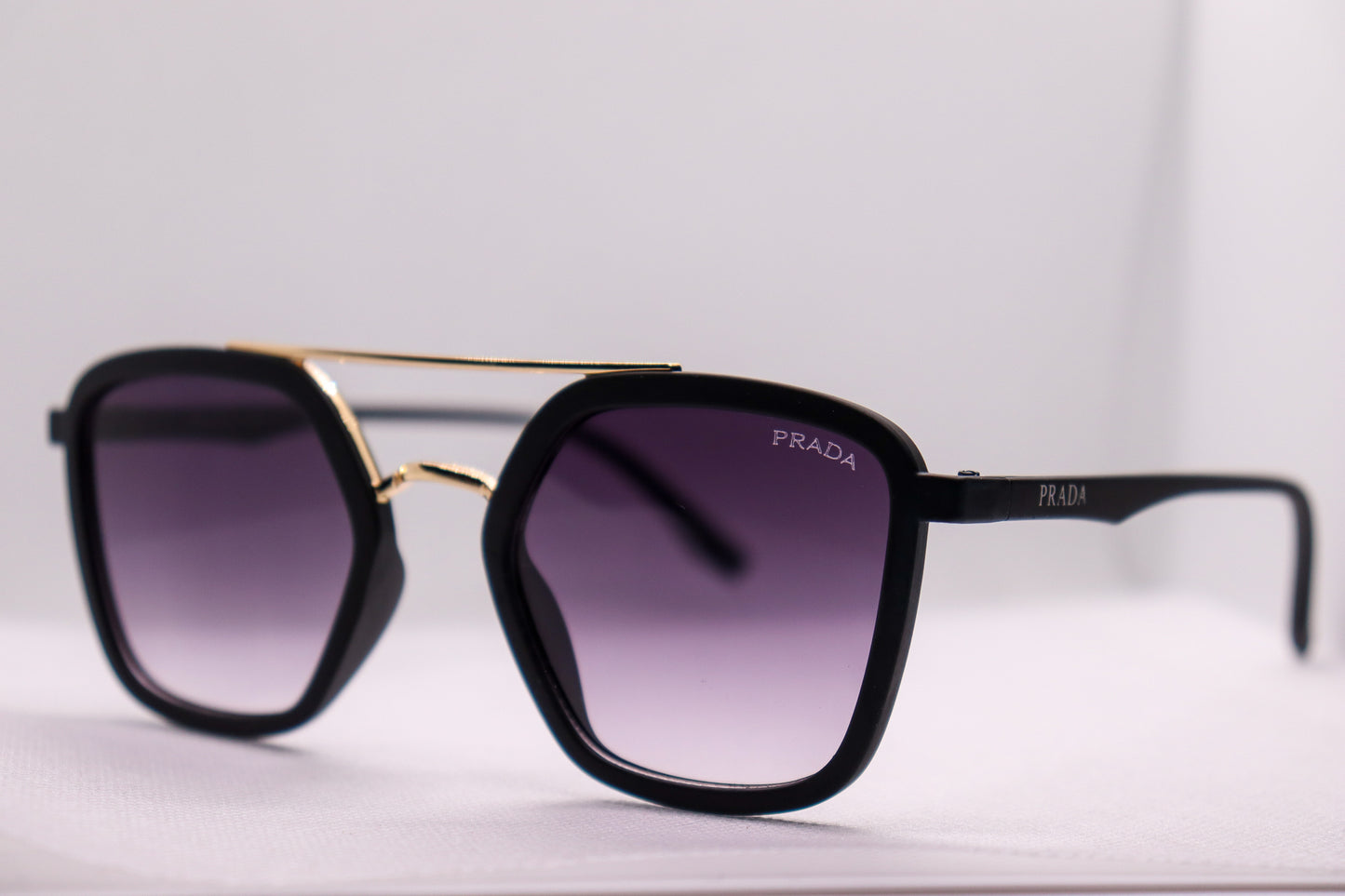 Black & Gold Sunglasses - 6923 image 2