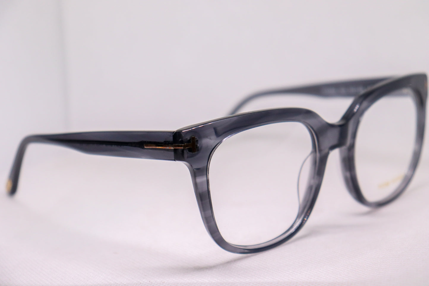 TomFord Grey - TF5862 image 3