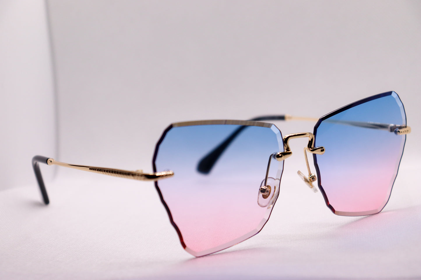 Butterfly Blue Gradient Sunglasses - 3157 image 4