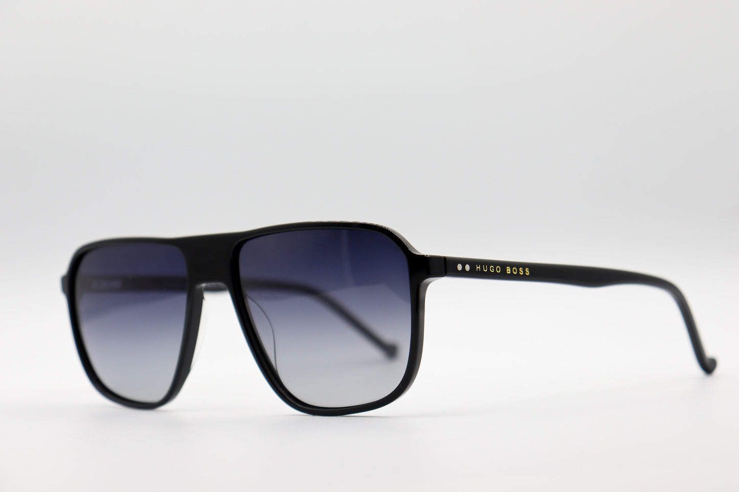 Hugo Boss Black - 89948 image 1