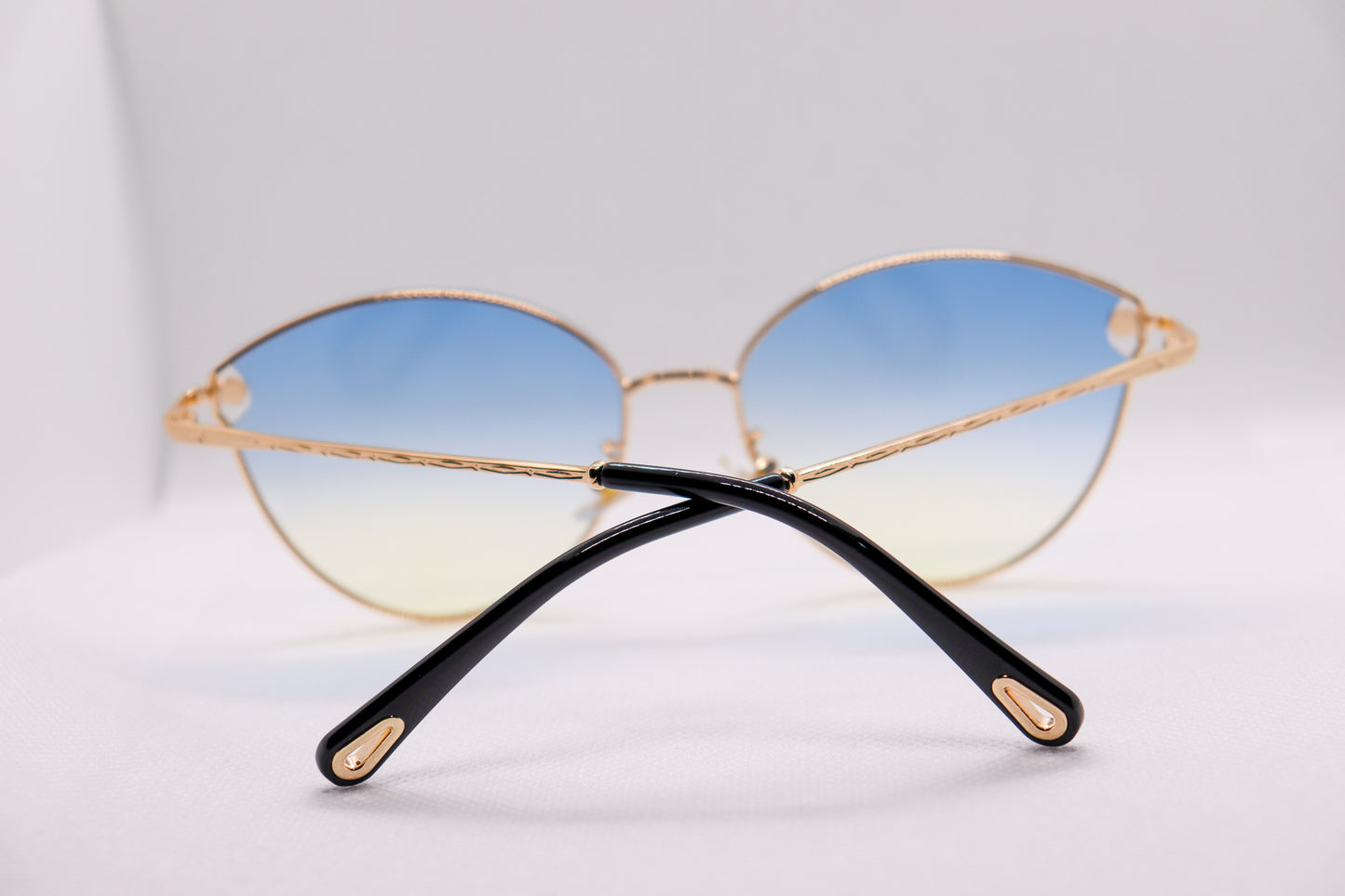 Winged Gradient Blue Sunglasses - 7331 image 6