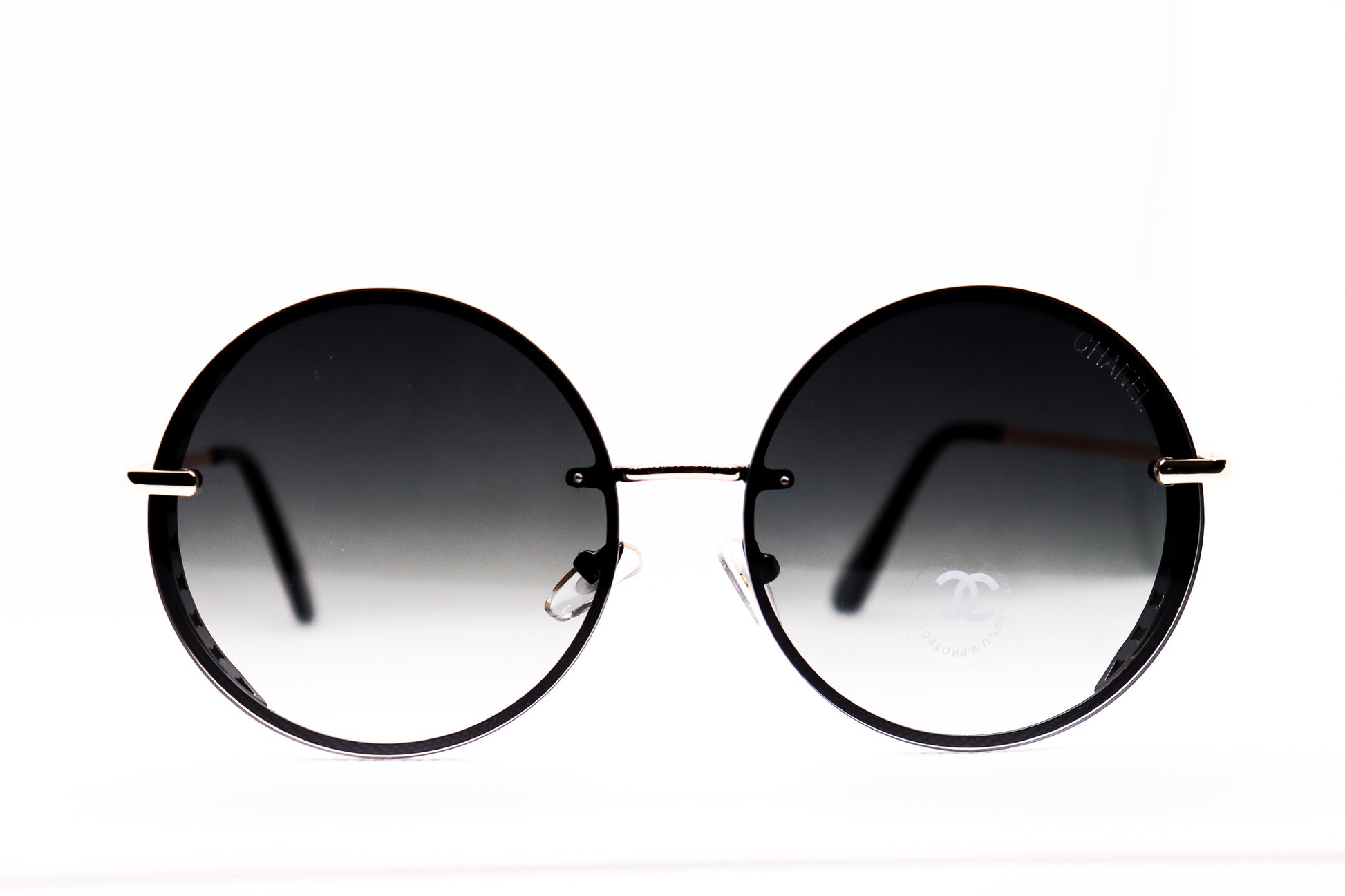 Round Silver Sunglasses - 7442 image 0