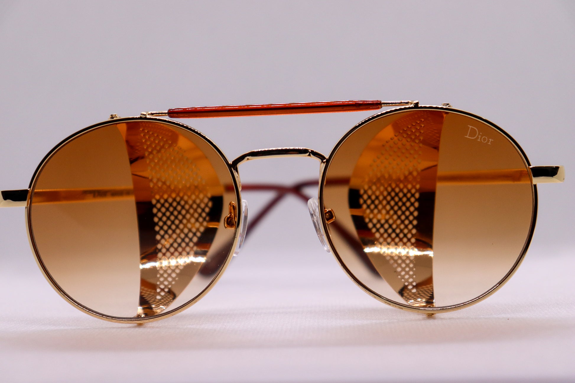 Round Golden Sunglasses - 7565 image 4