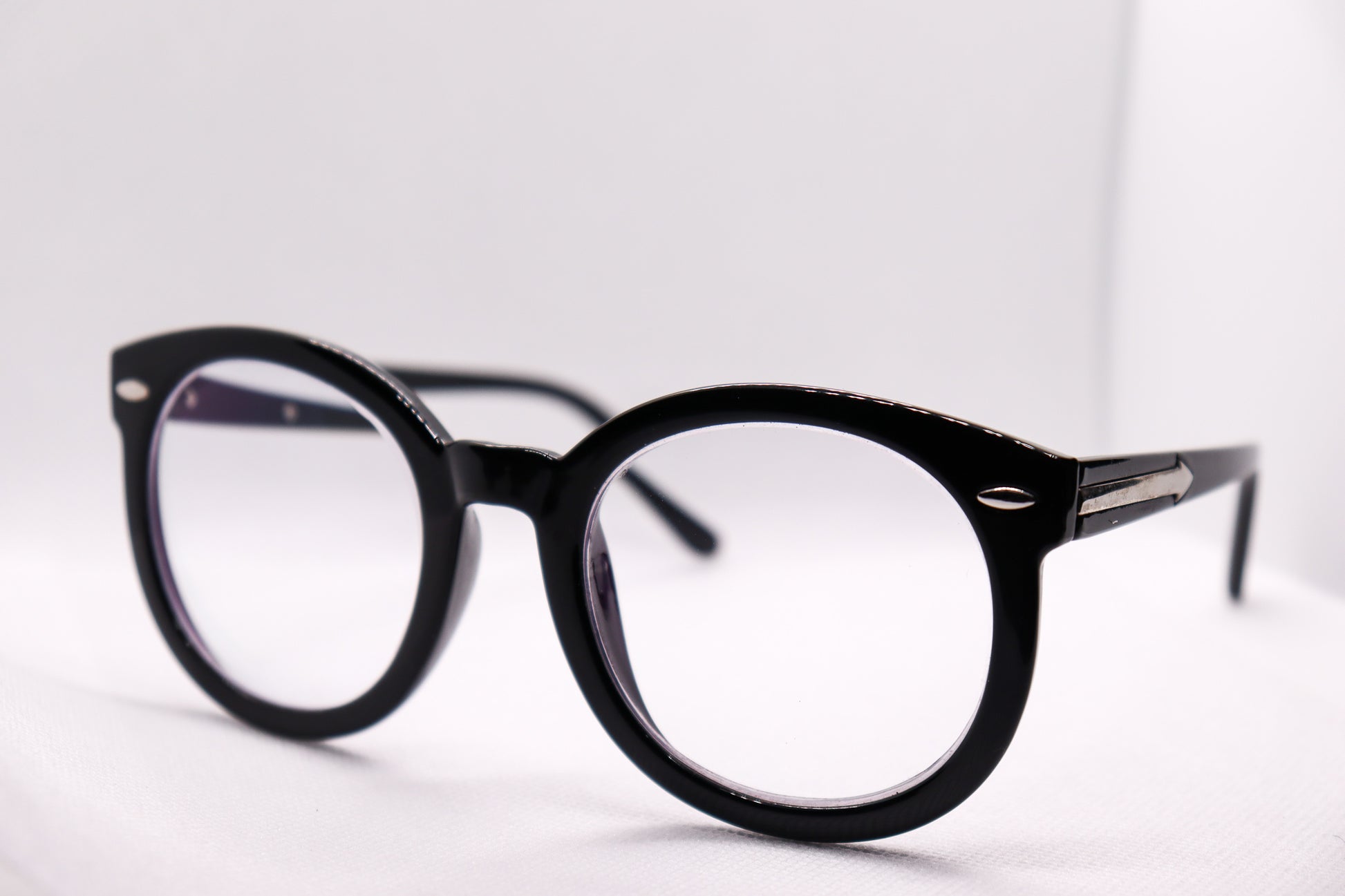 Black Oversized Round - 8057 image 1