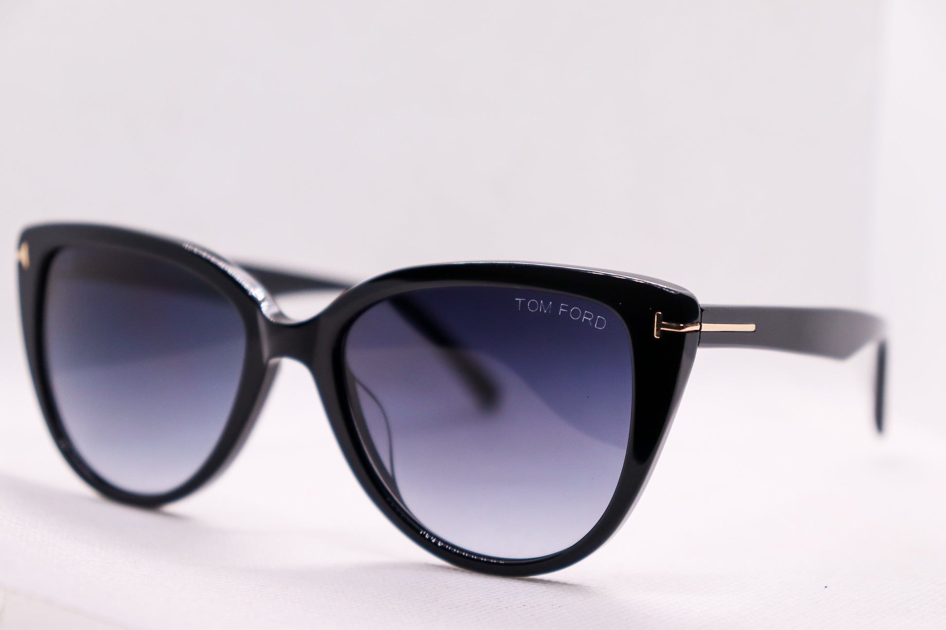 Tom Ford Isabella - FT0915 image 3