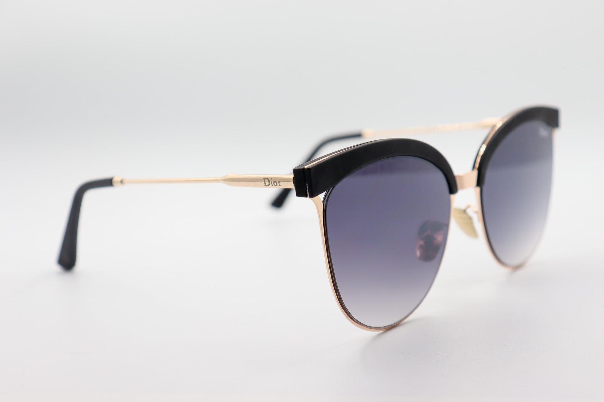 Dior Winged Black-D6001 image 2