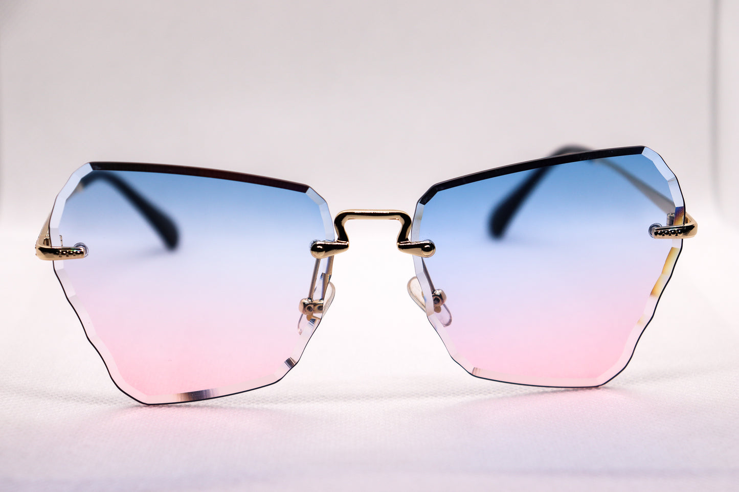 Butterfly Blue Gradient Sunglasses - 3157 image 0