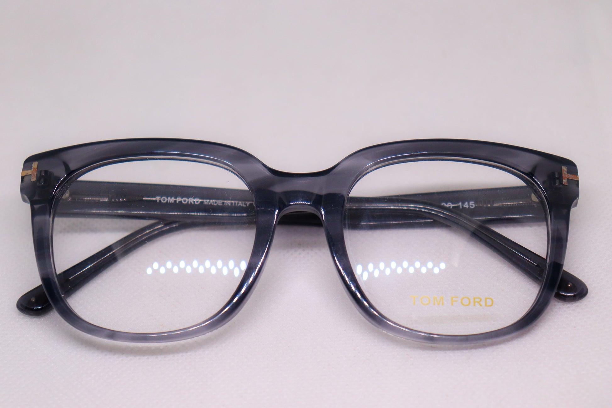 TomFord Grey - TF5862 image 5