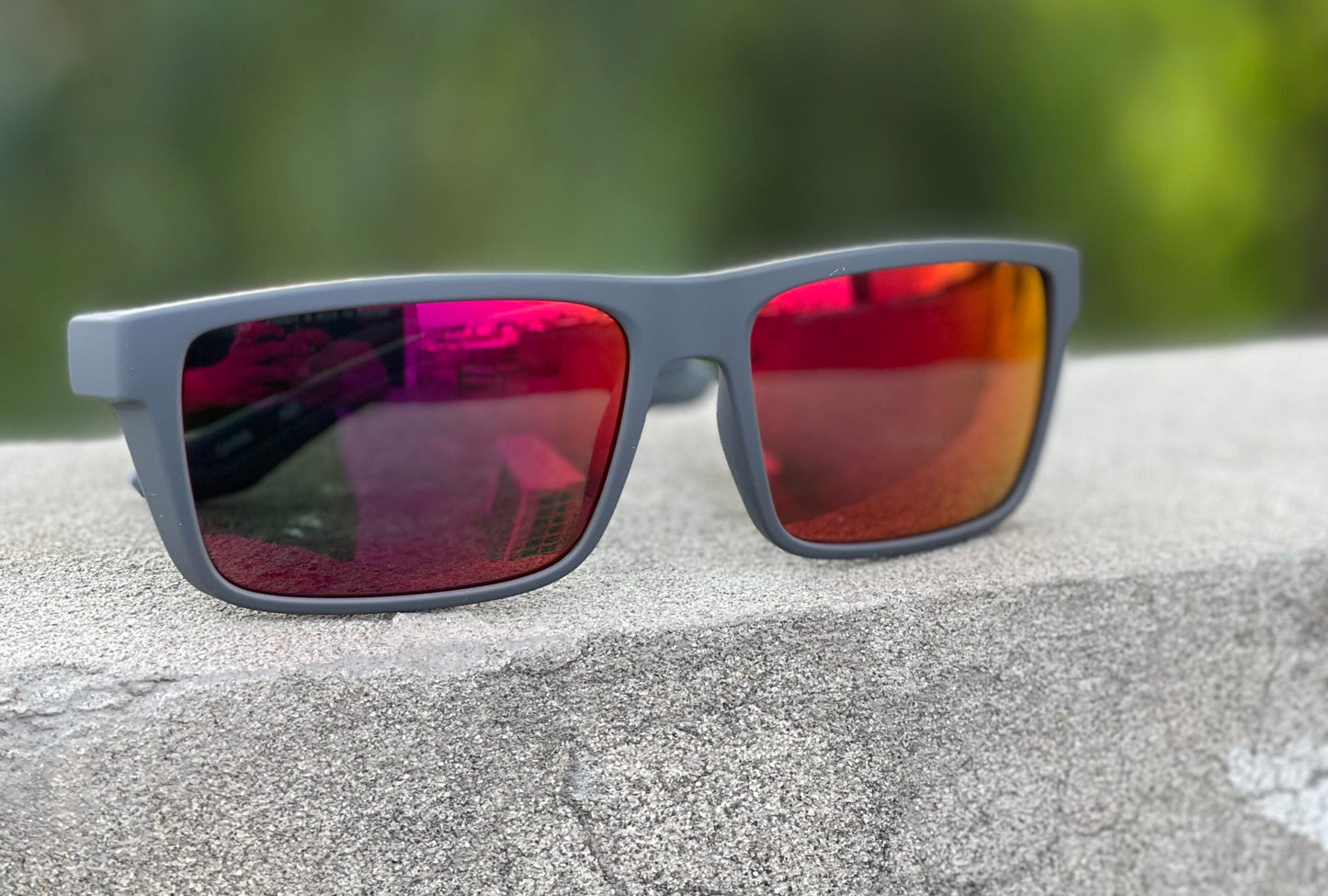 Moorea - Polarized - 2310