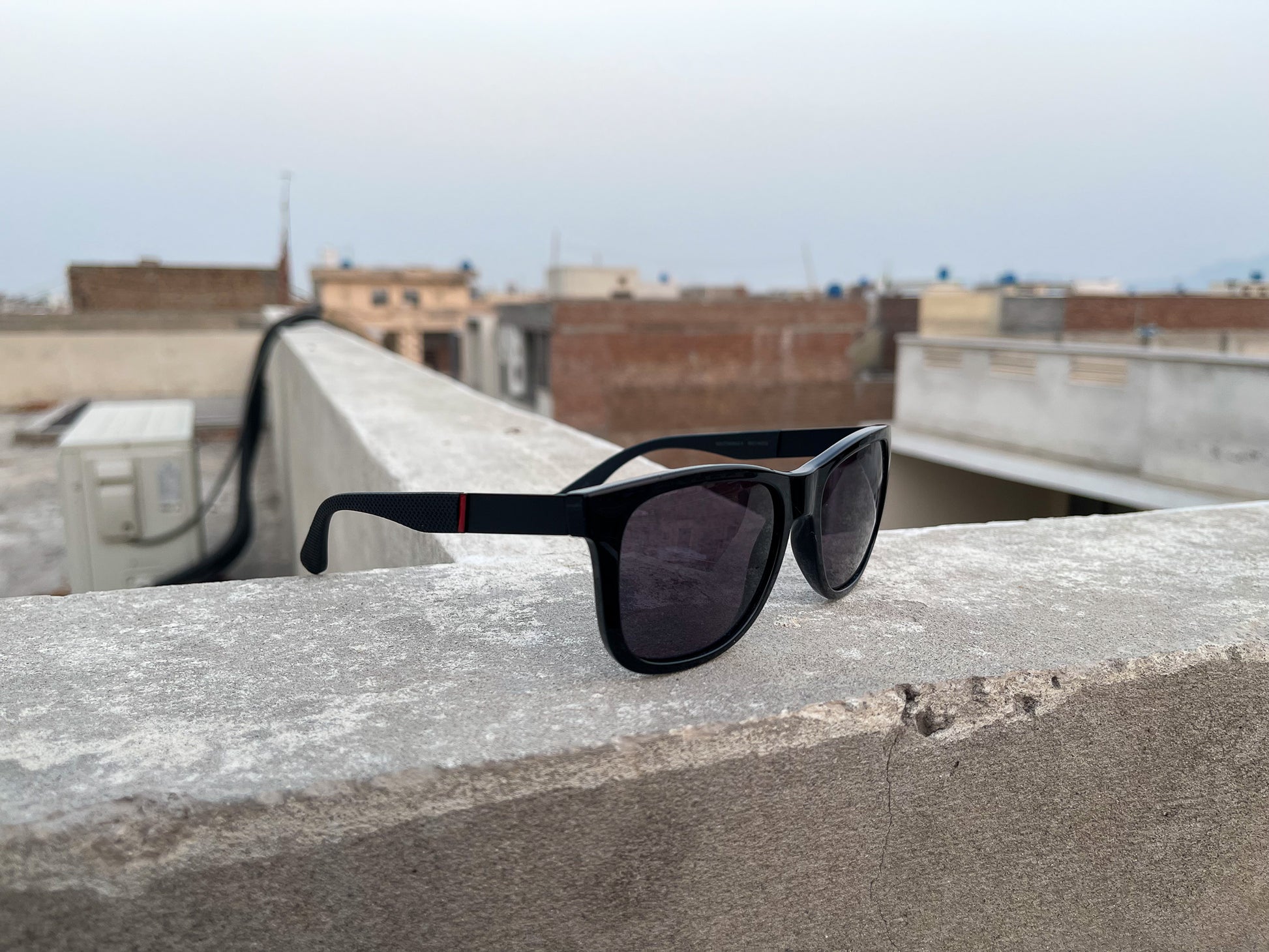 Black Wayfarer 18341