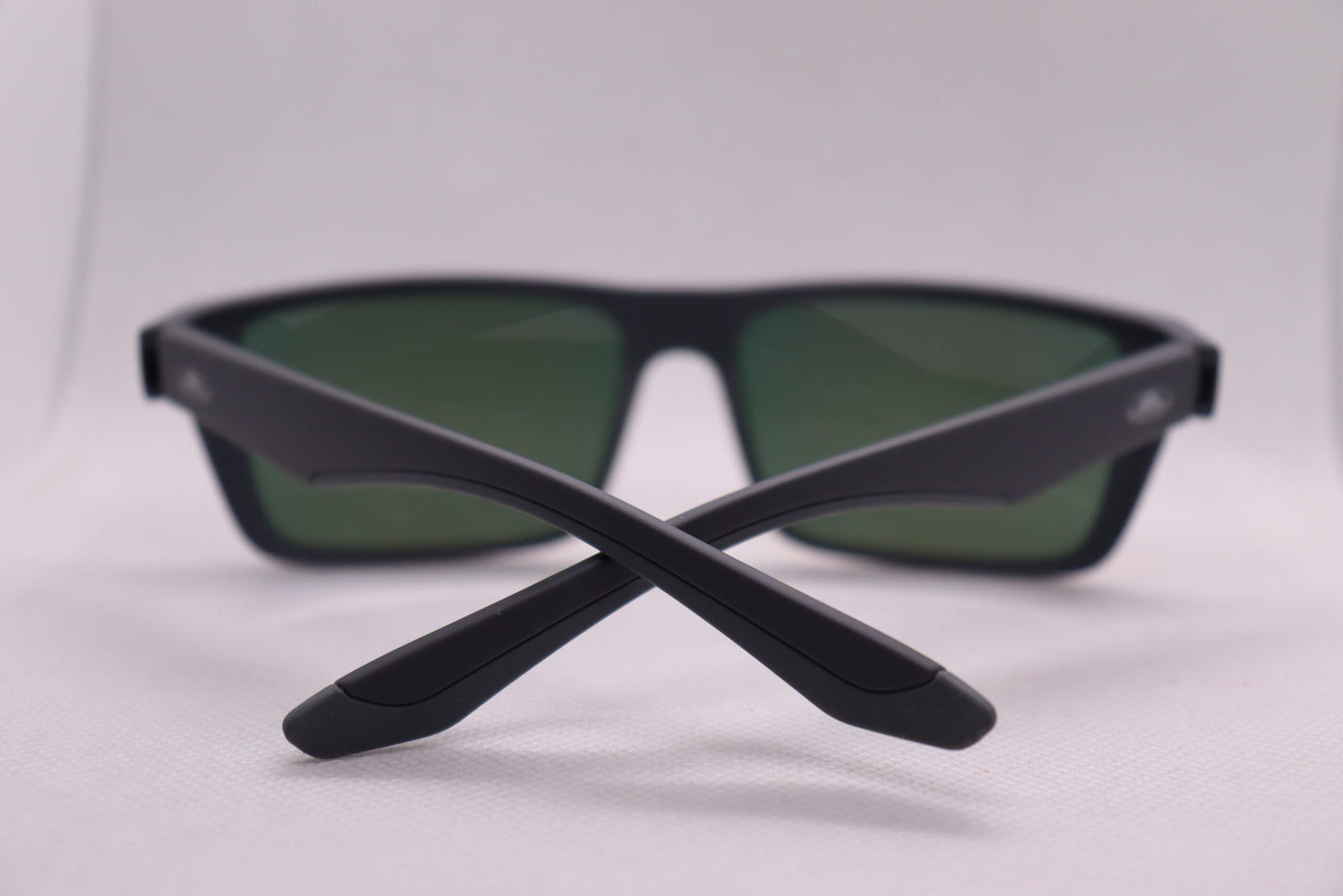 Moorea - Polarized - 2310