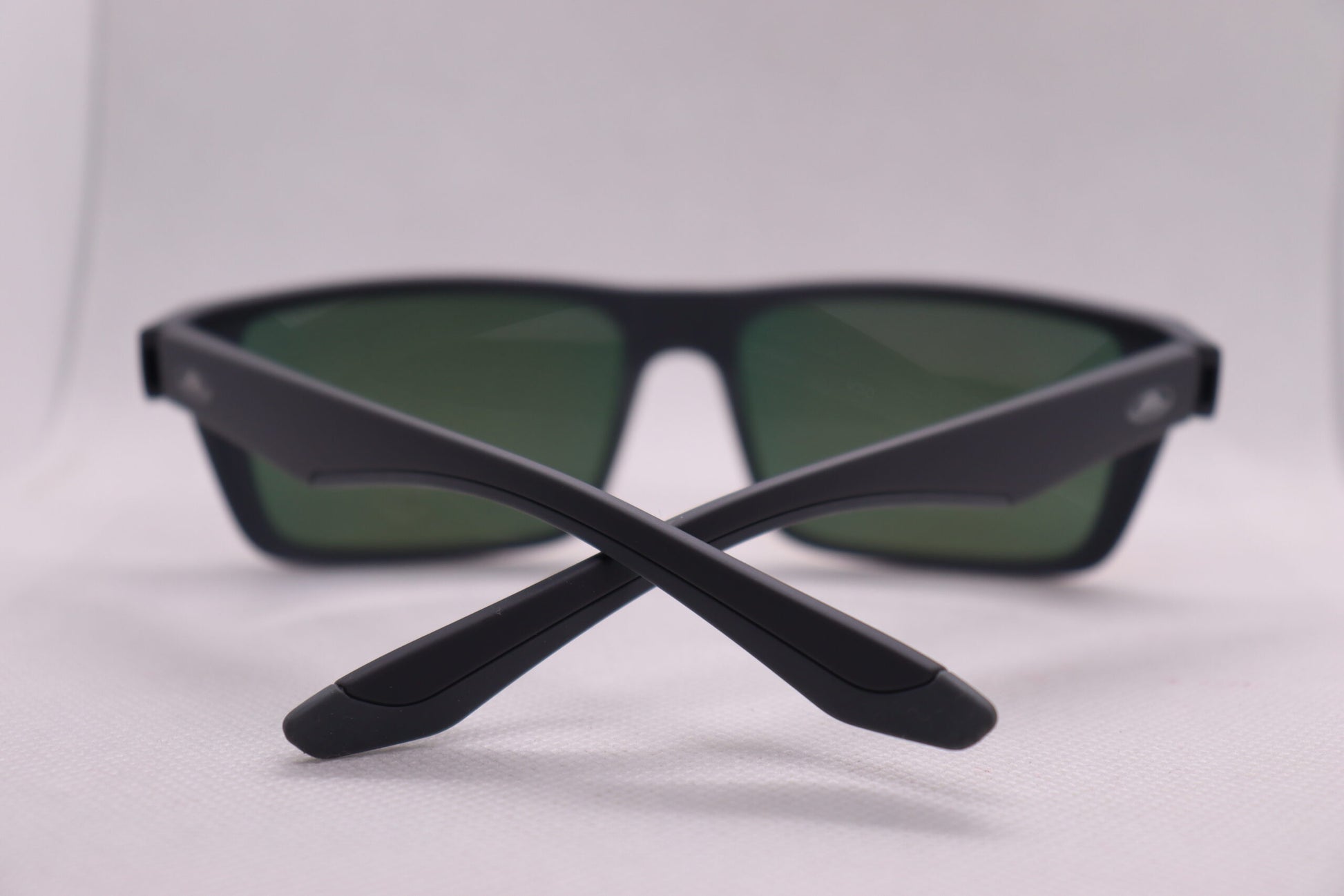 Moorea - Polarized - 2310