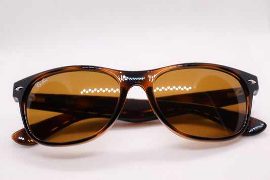 RayBan Wayfarer Tortoise - RB2132