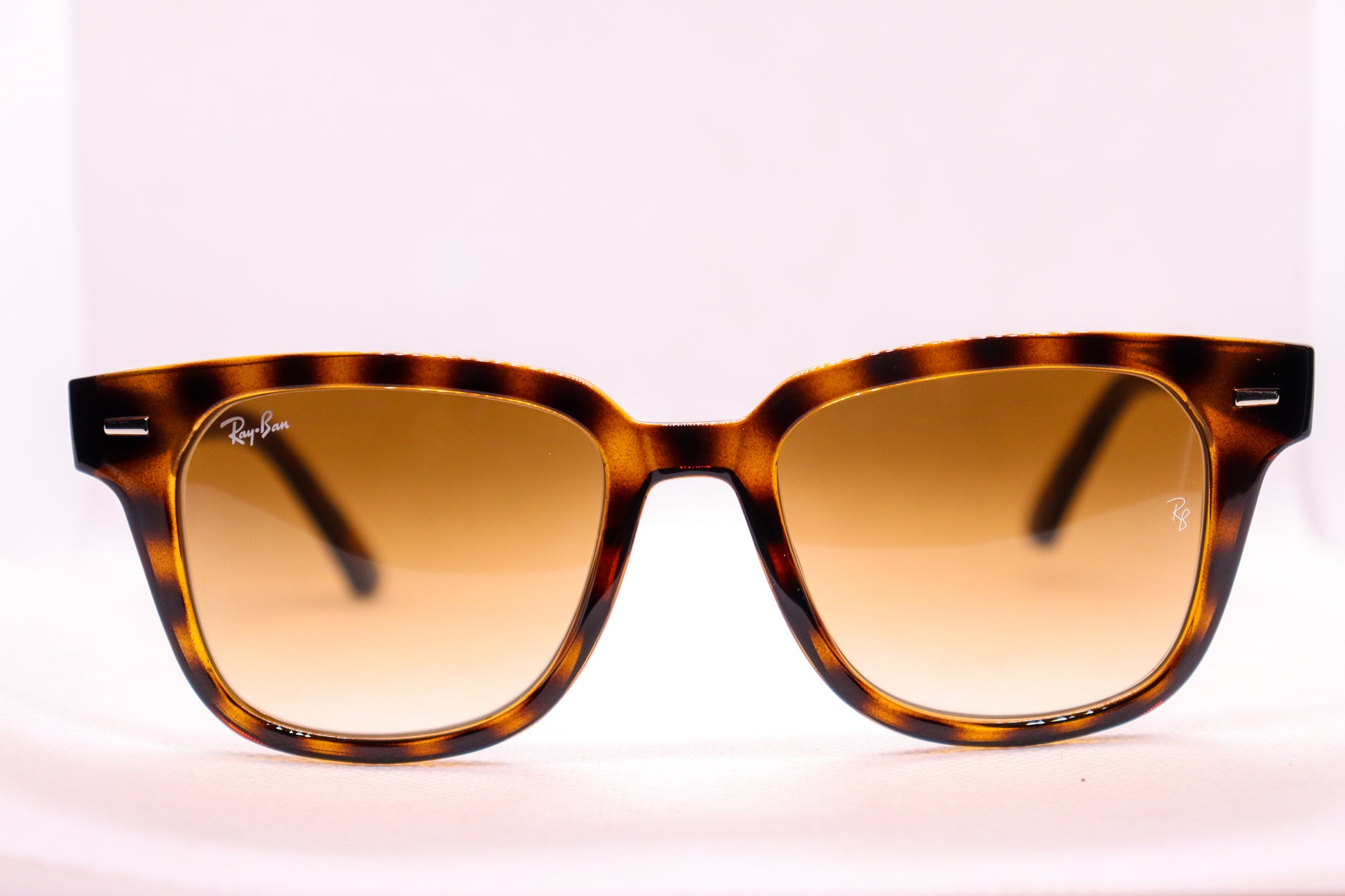 RayBan Tortoise - RB4323
