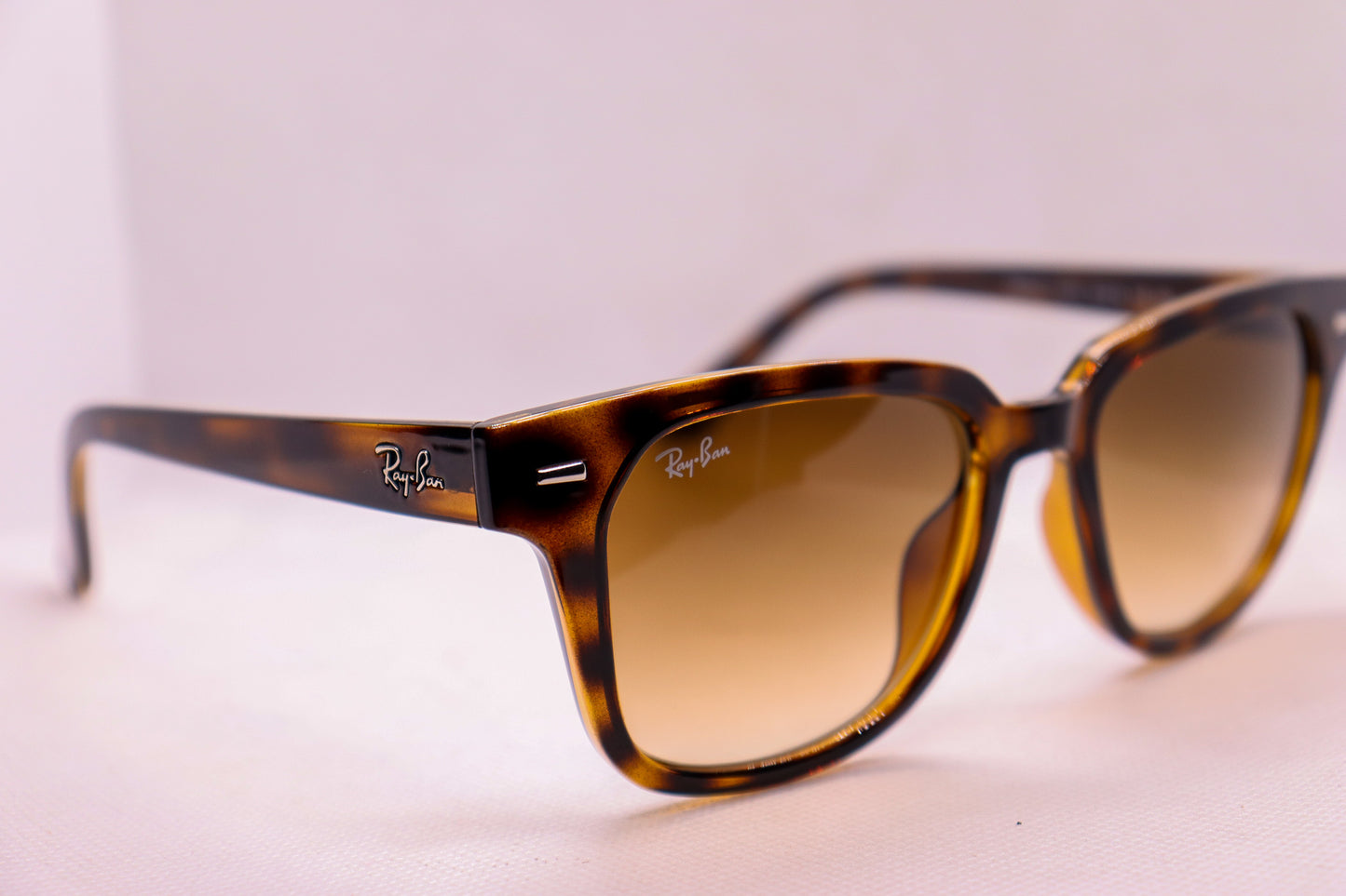 RayBan Tortoise - RB4323