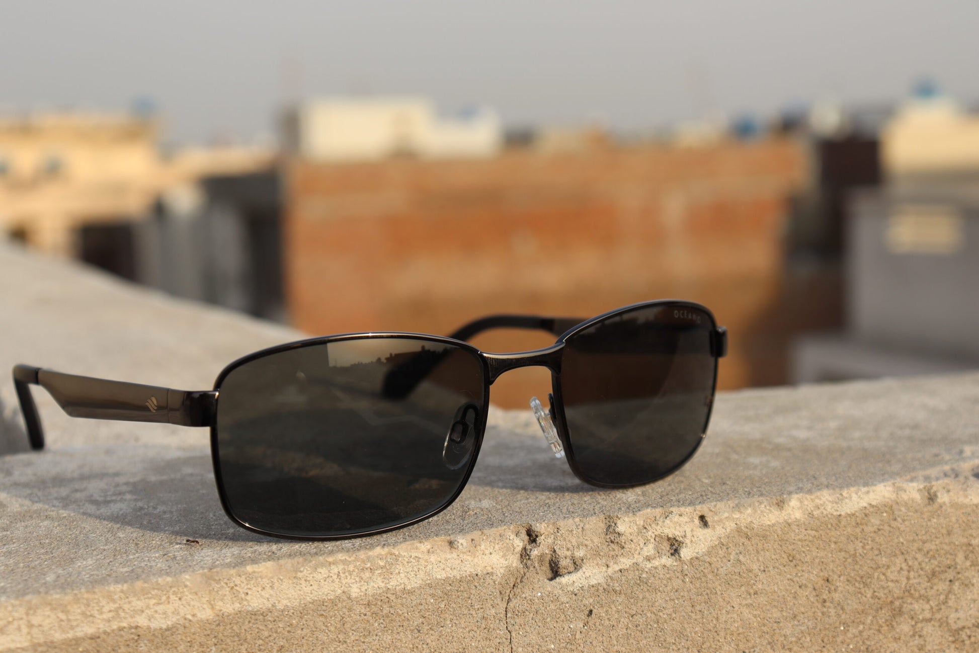 Retro Polarized-OC022